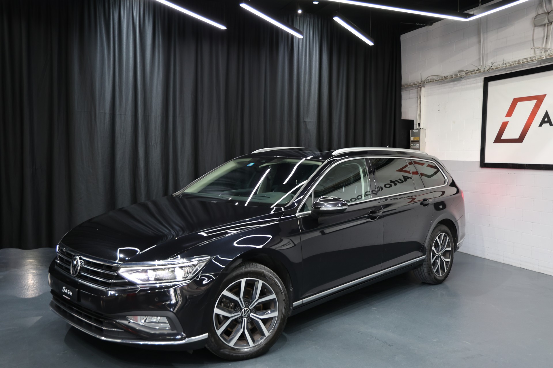 VW Passat 2.0 TDI BMT Highline 4Motion DSG Vollausstattung 200PS