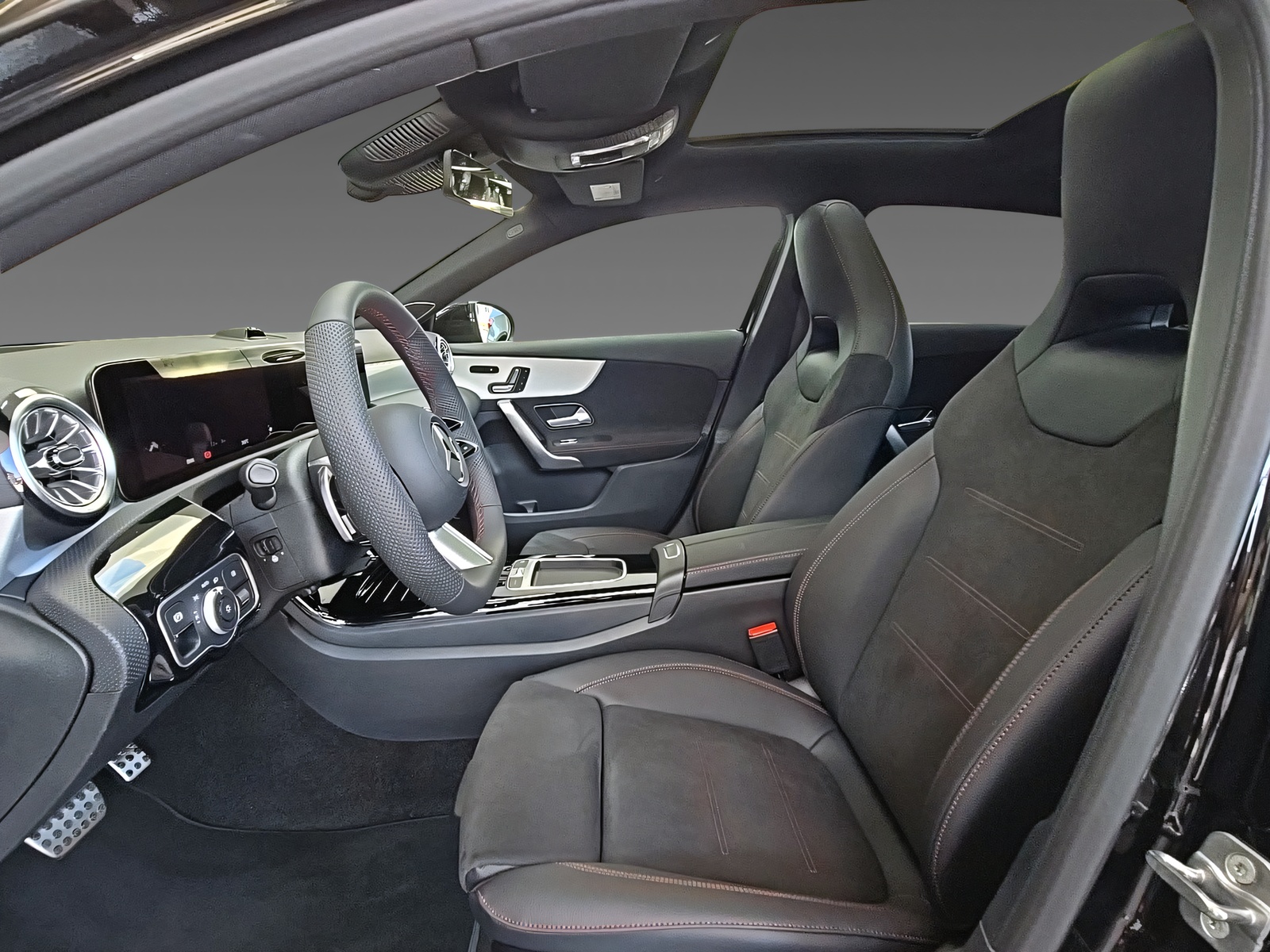 MERCEDES-BENZ A 250 4Matic AMG Line-image-11