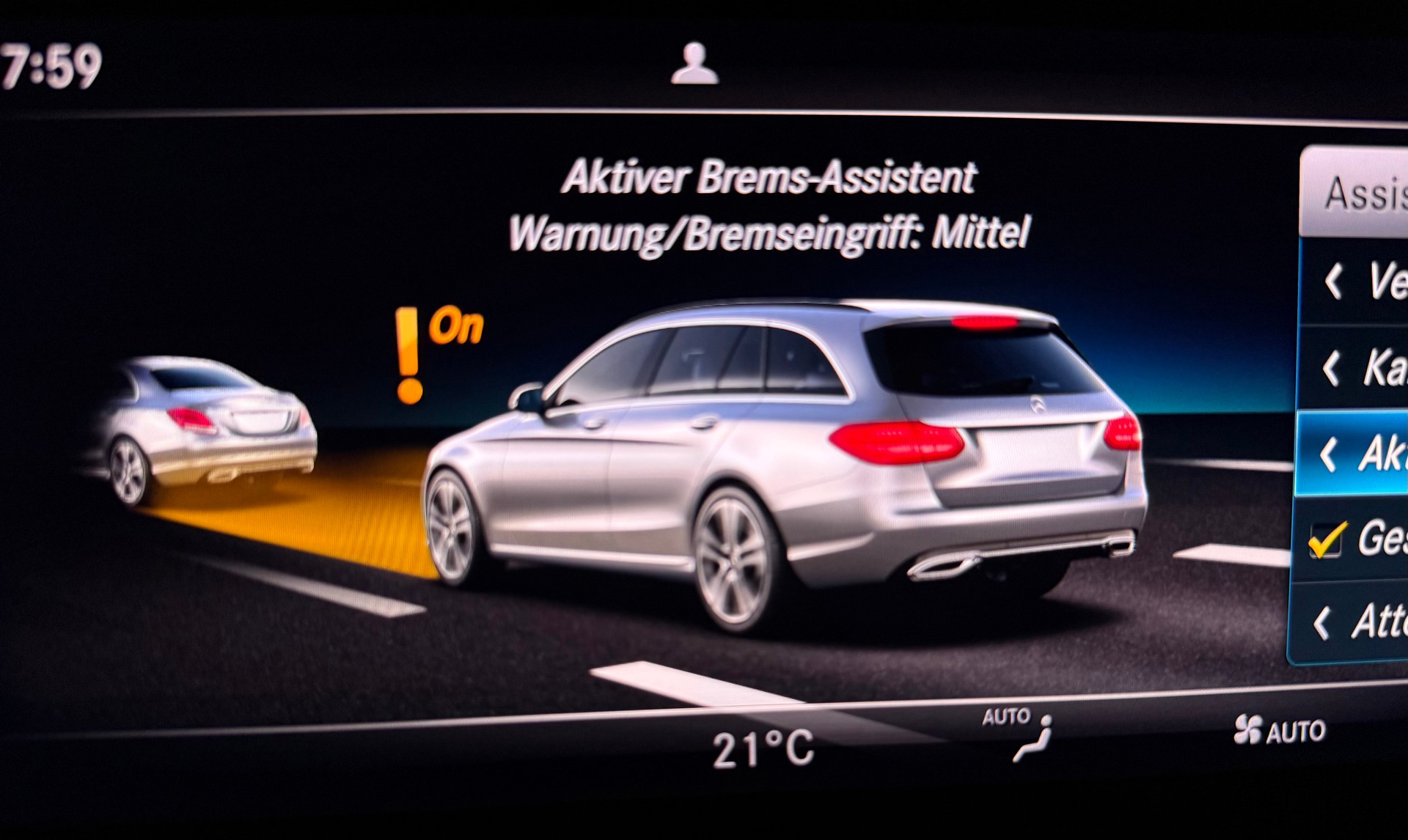 MERCEDES-BENZ C 43 AMG 4Matic 9G-Tronic-image-11