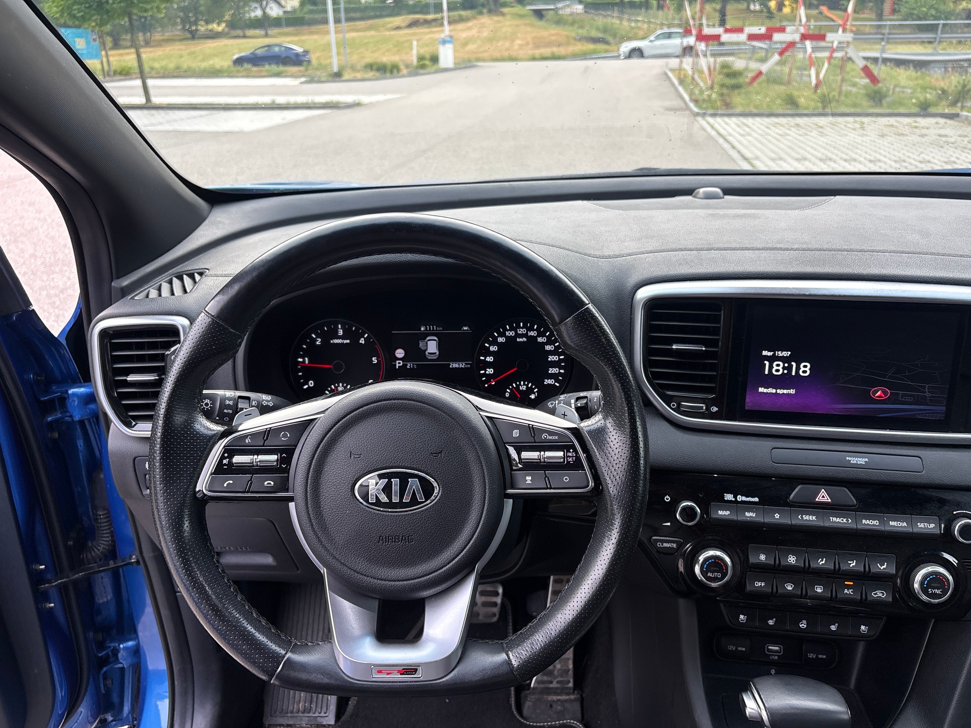 KIA Sportage 1.6CRDi Mild Hybrid GT-Line 4WD DCT-image-8