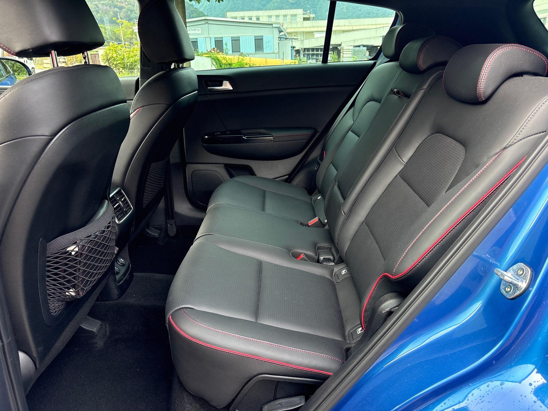 KIA Sportage 1.6CRDi Mild Hybrid GT-Line 4WD DCT-image-10