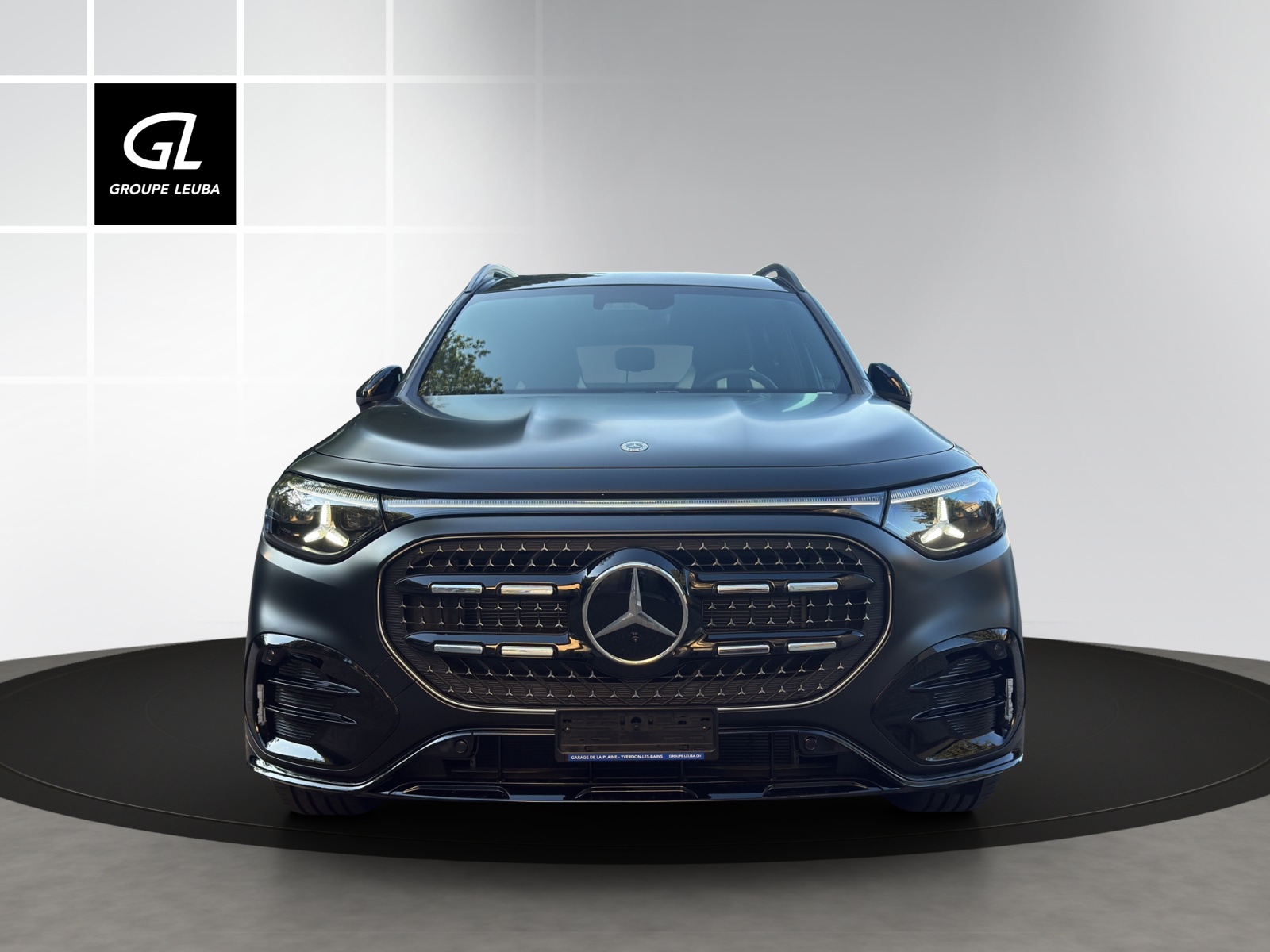 MERCEDES-BENZ GLB 220 4Matic 8G-Tronic-showroom-element-1