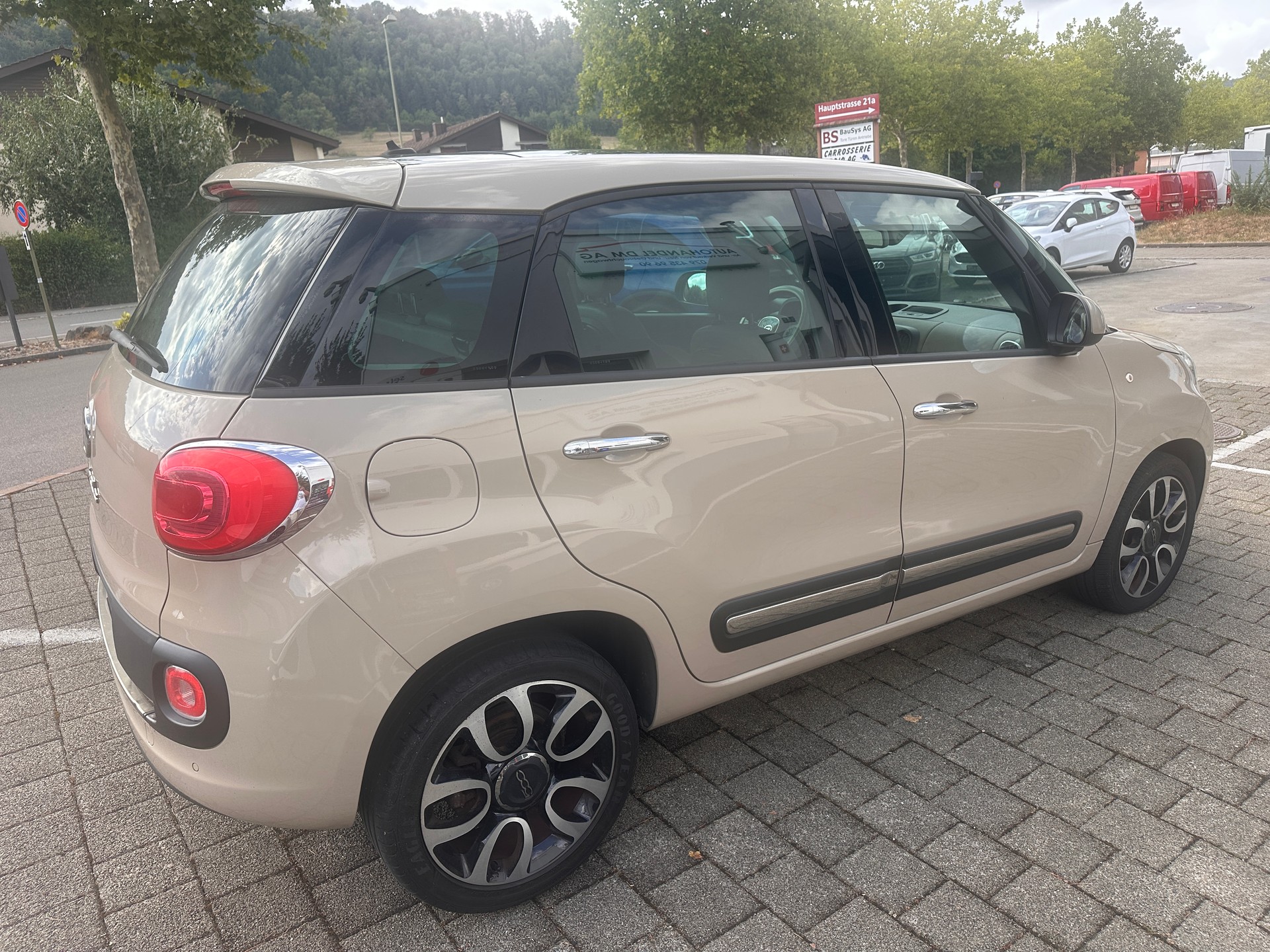 FIAT 500L 1.3 JTD Lounge-image-18