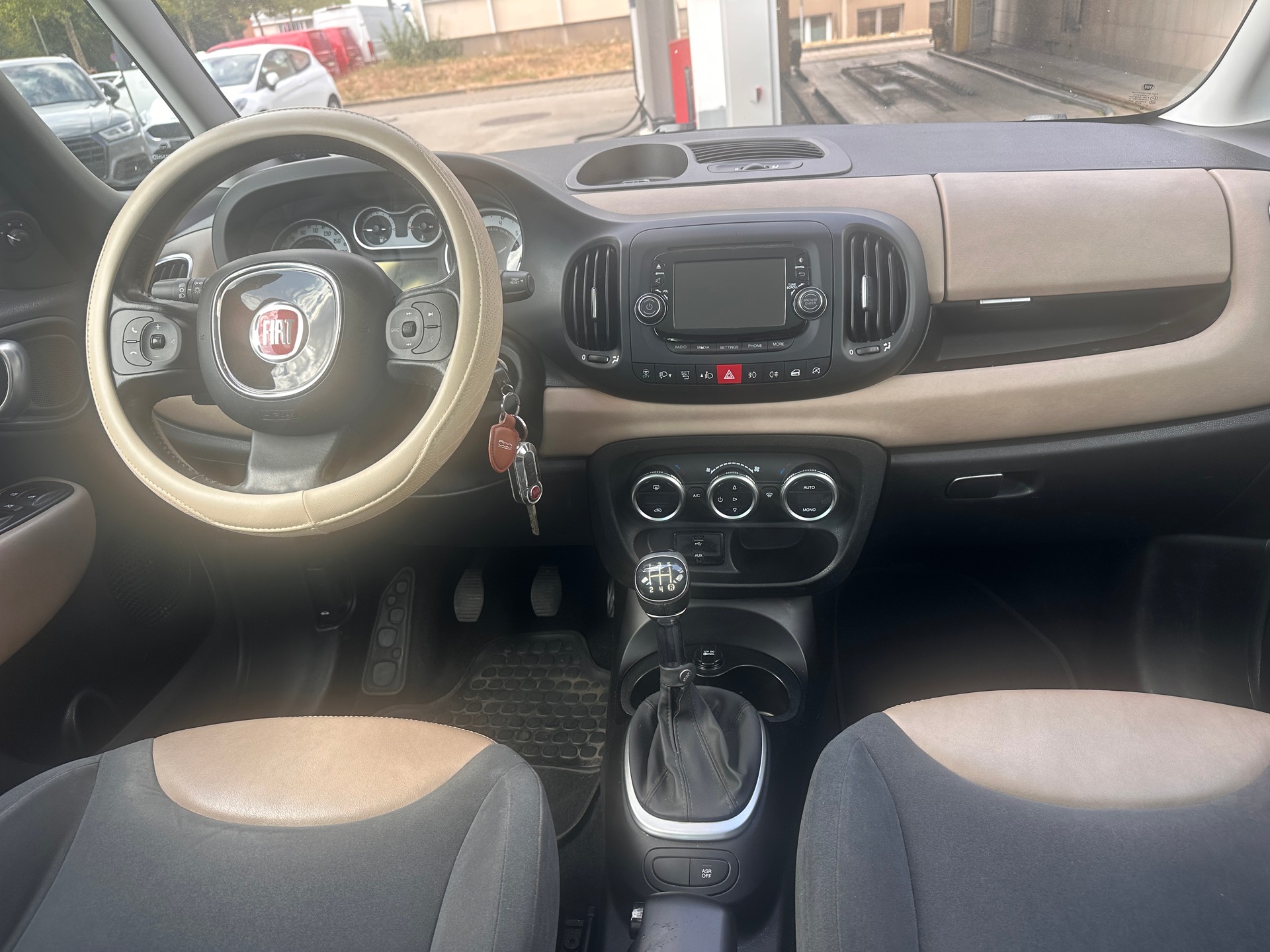 FIAT 500L 1.3 JTD Lounge-image-21