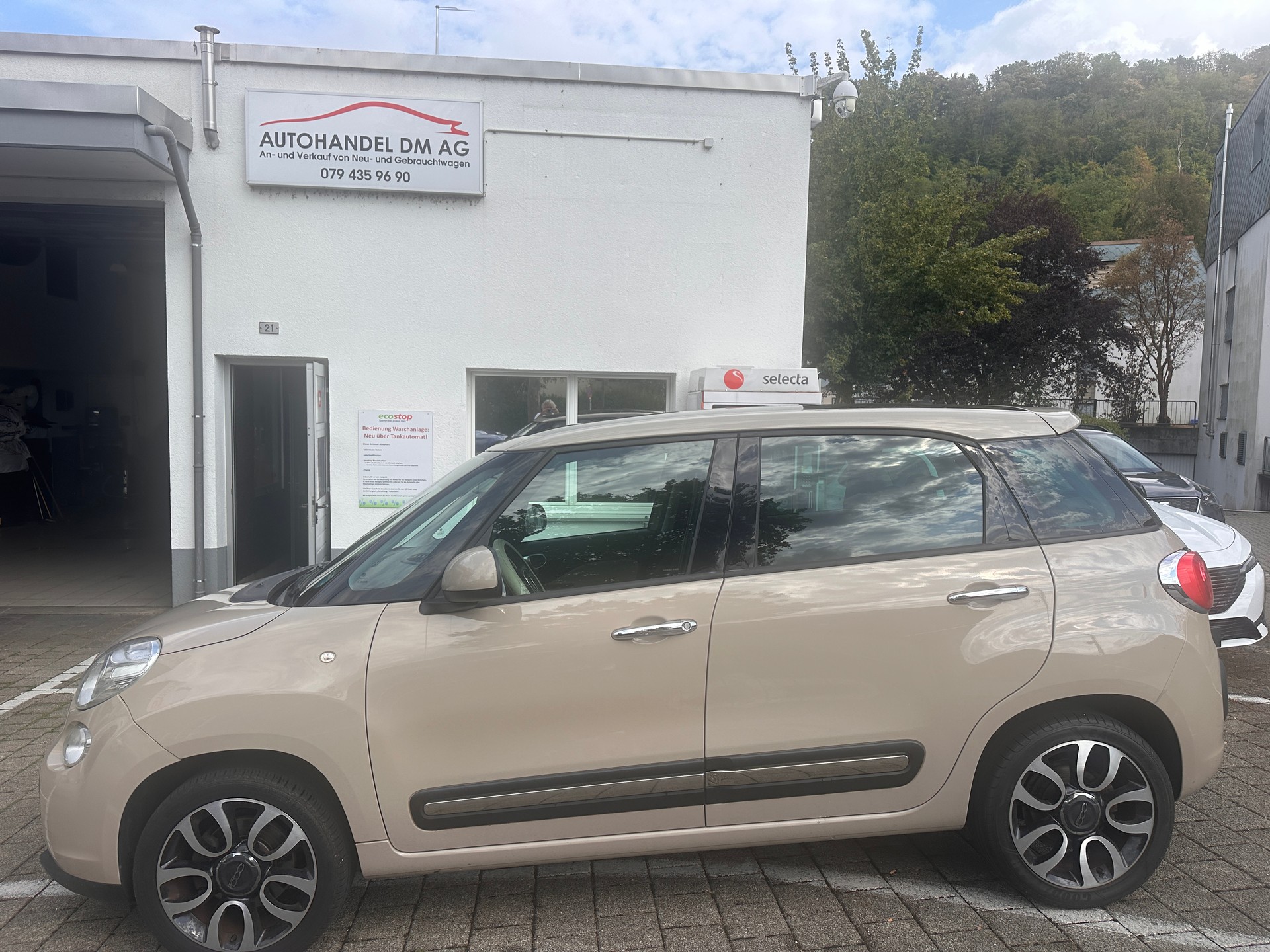 FIAT 500L 1.3 JTD Lounge-showroom-element-2