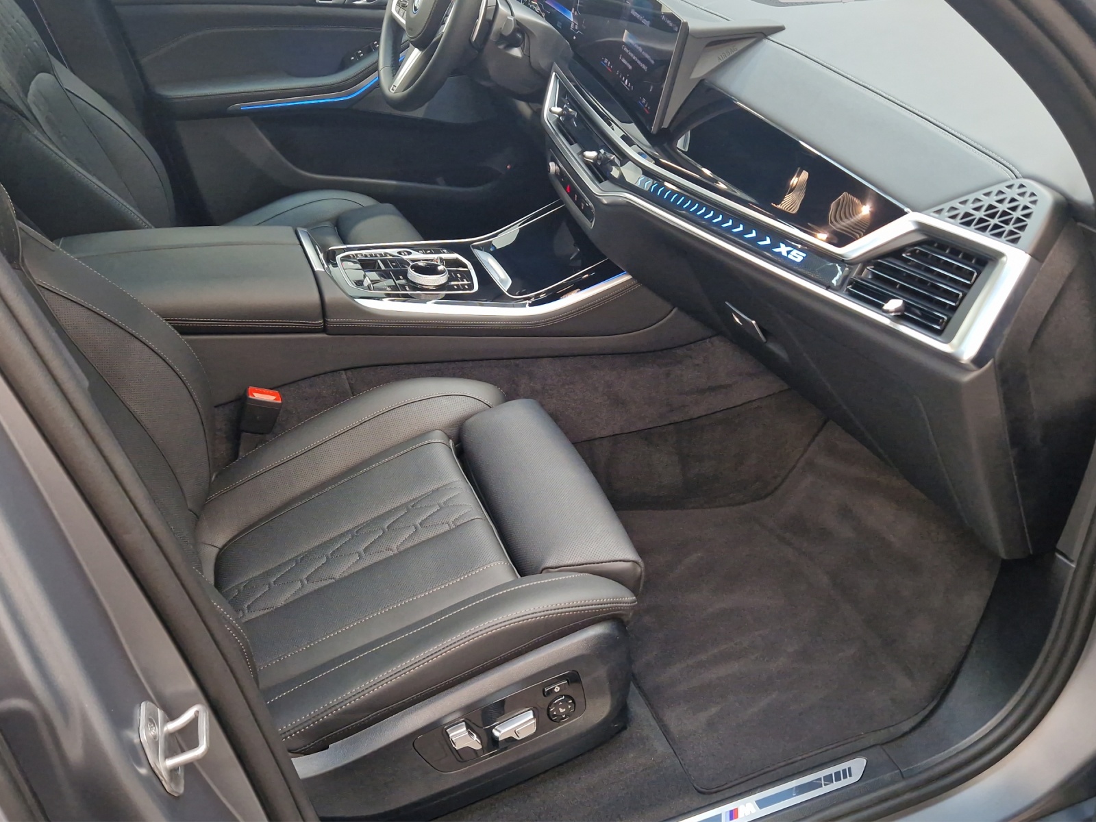 BMW X5 xDrive 50e M Sport Pro-image-11