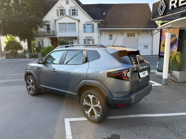 DACIA Duster 1.2 Hybrid Journey 4WD-image-1