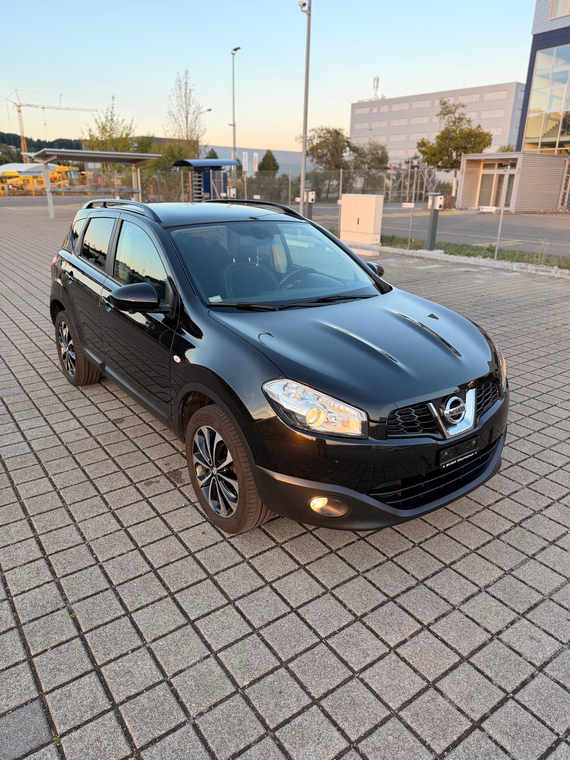 NISSAN Qashqai 2.0 4WD 360-image-5