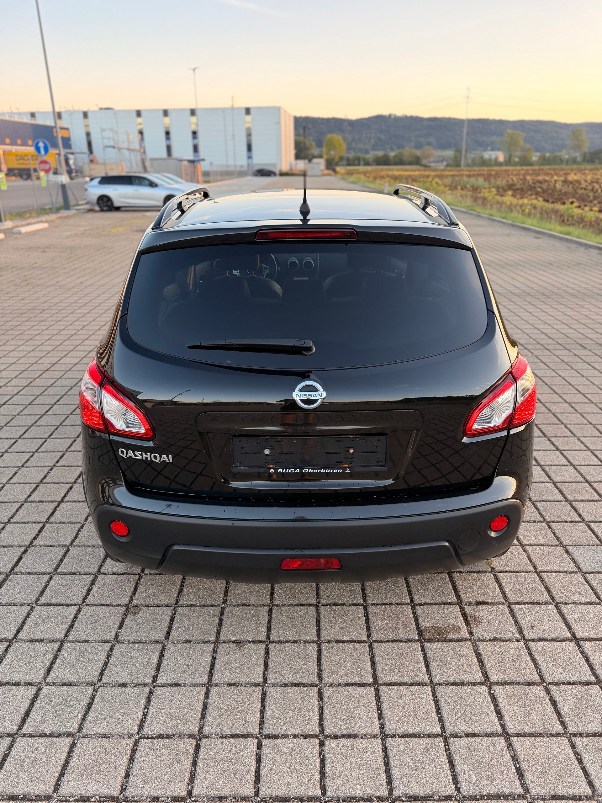 NISSAN Qashqai 2.0 4WD 360-image-10