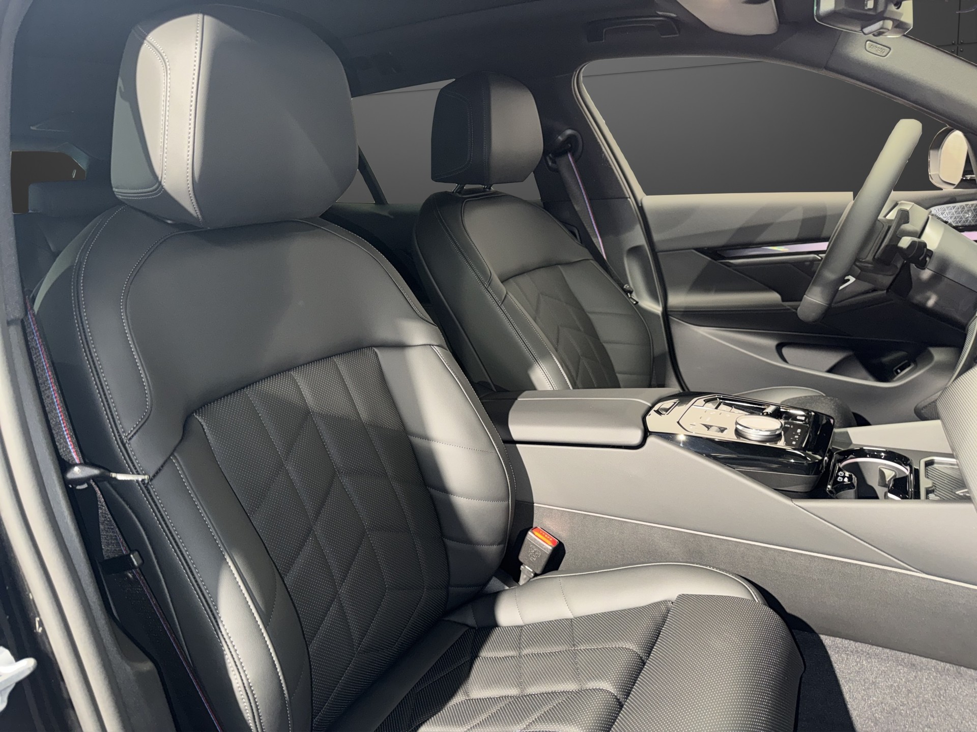 BMW 540d xDrive Touring-image-10