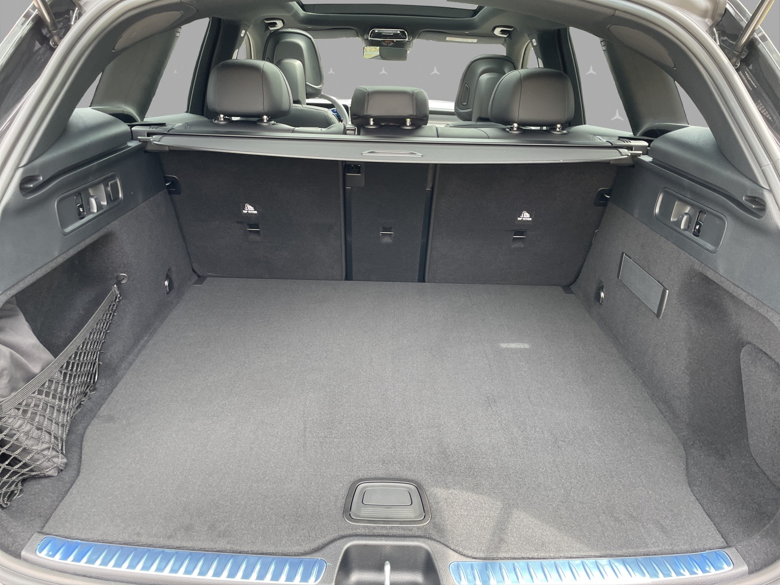 MERCEDES-BENZ GLC 53 AMG 4Matic+ 9G-Tronic-image-14