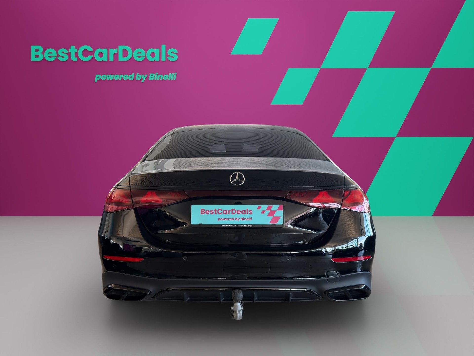 MERCEDES-BENZ E 450 AMG Line 4matic-showroom-element-3