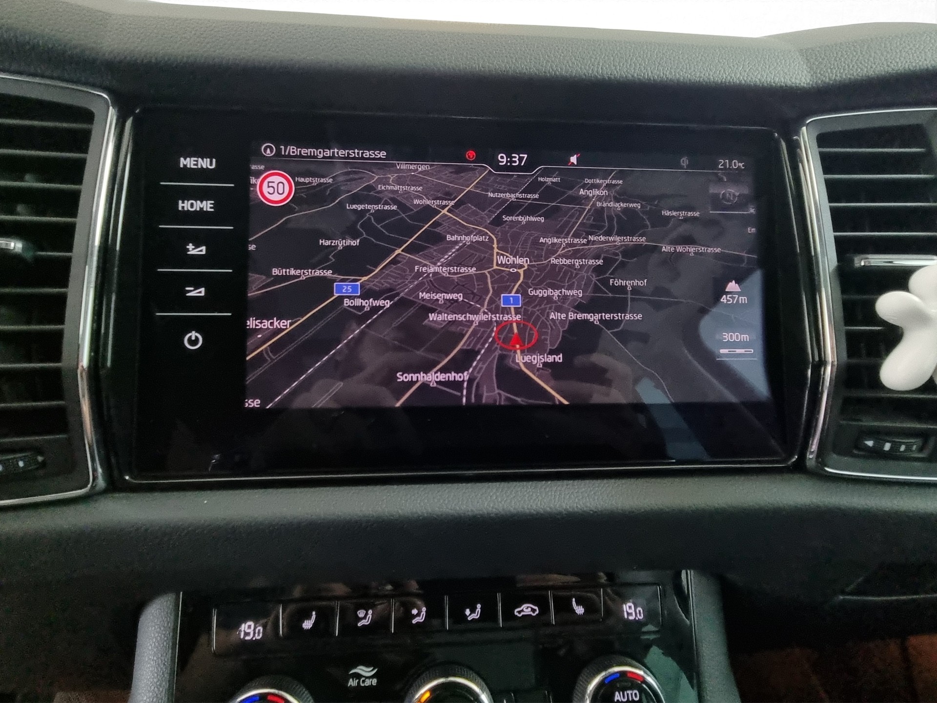 SKODA Kodiaq 2.0 TSI Ambition DSG-image-13