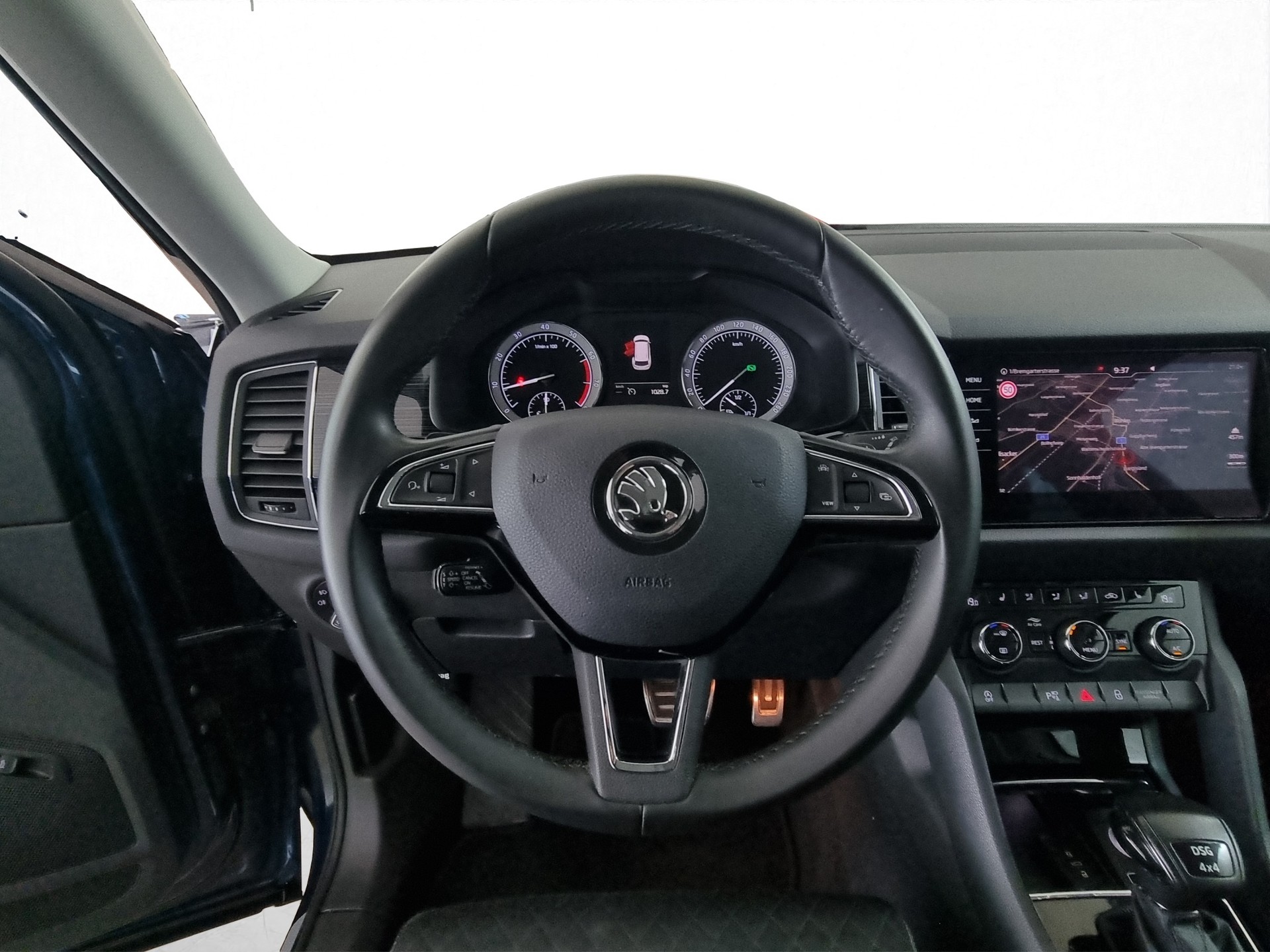 SKODA Kodiaq 2.0 TSI Ambition DSG-image-8