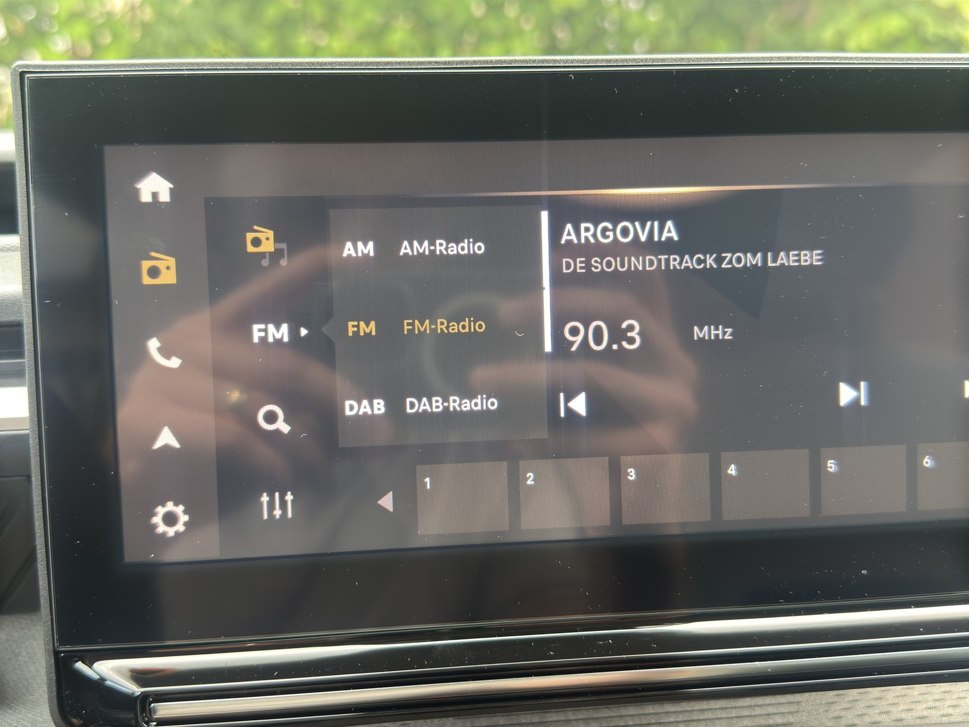 CITROEN C3 Aircross 1.2i MH Max Aut. 7 Sitze!-image-18