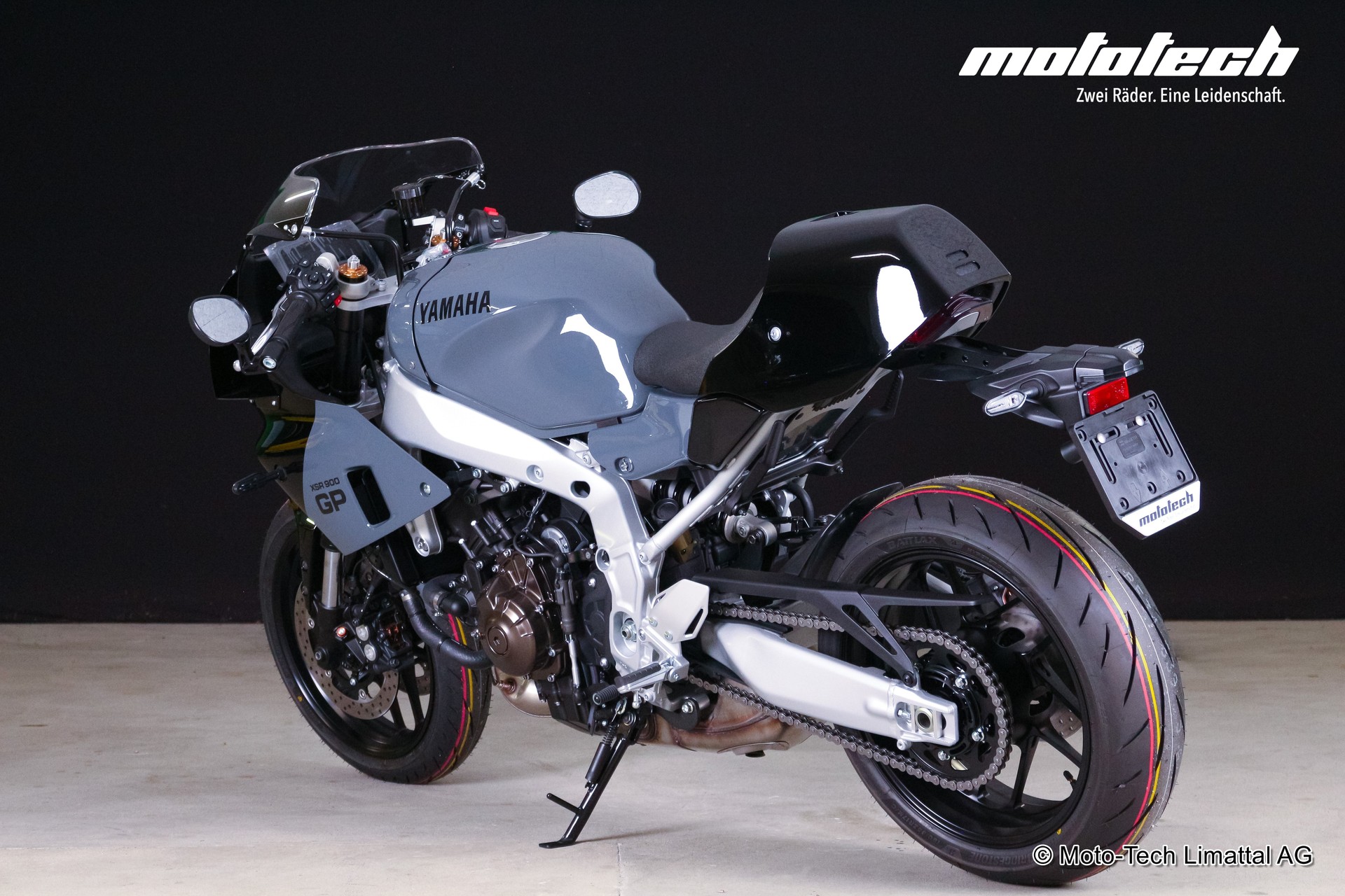 YAMAHA XSR 900 GP-image-3