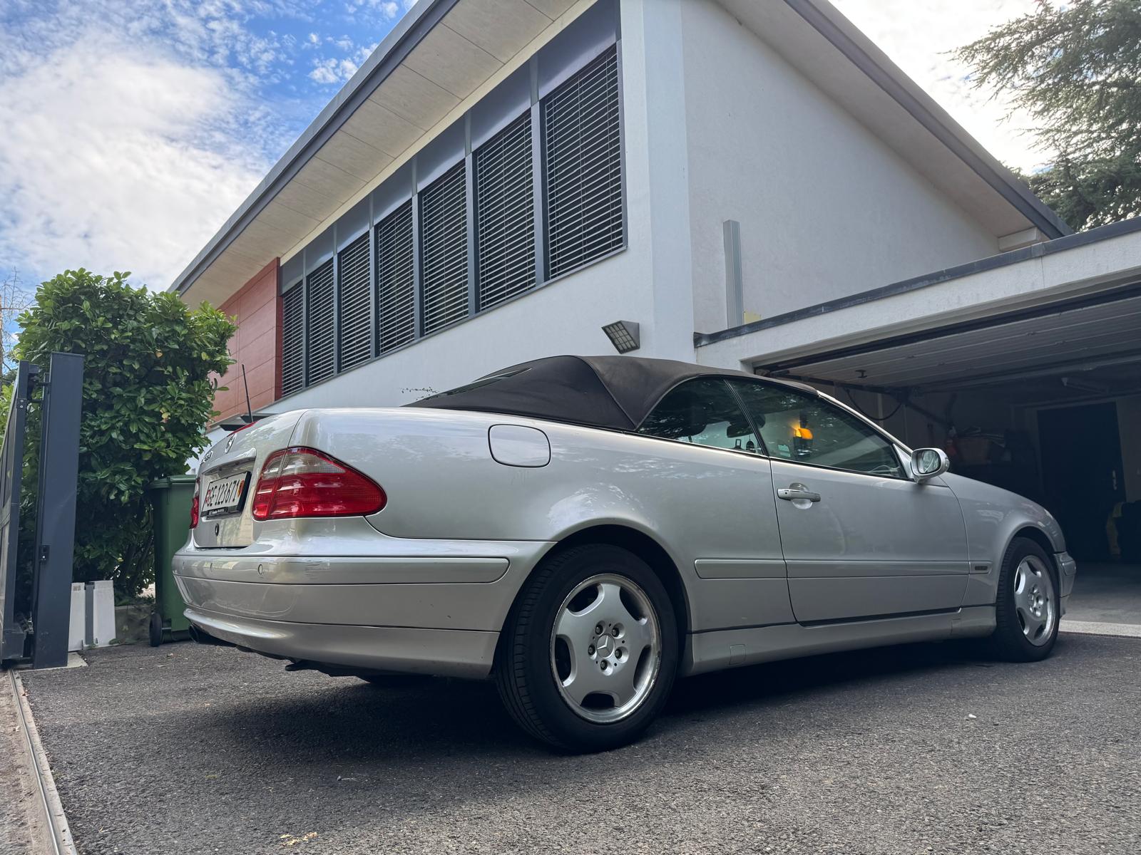 MERCEDES-BENZ CLK 320 Élégance Automatique-image-2
