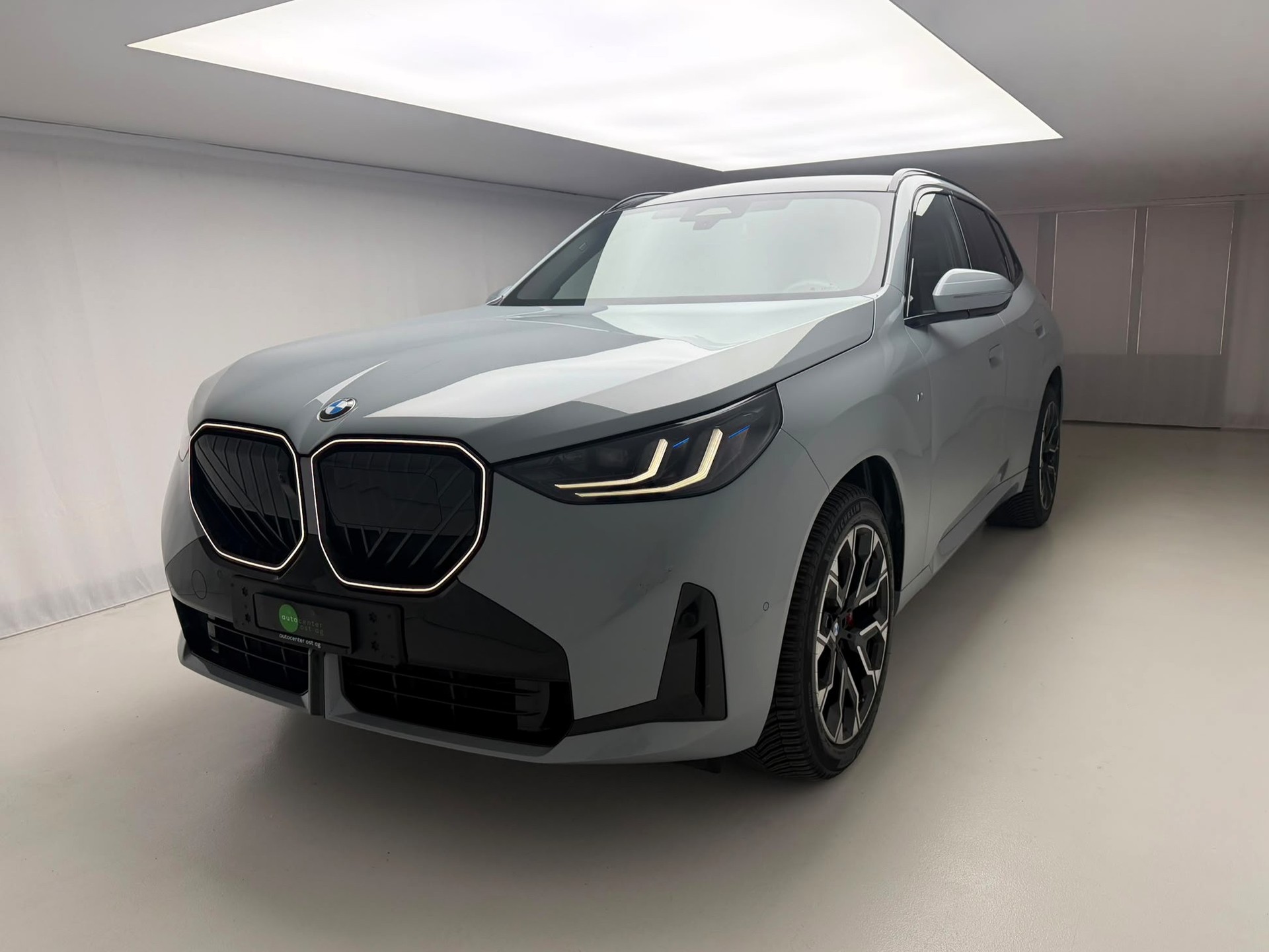 BMW X3 xDrive 48V 40d M Sport Pro-showroom-element-1
