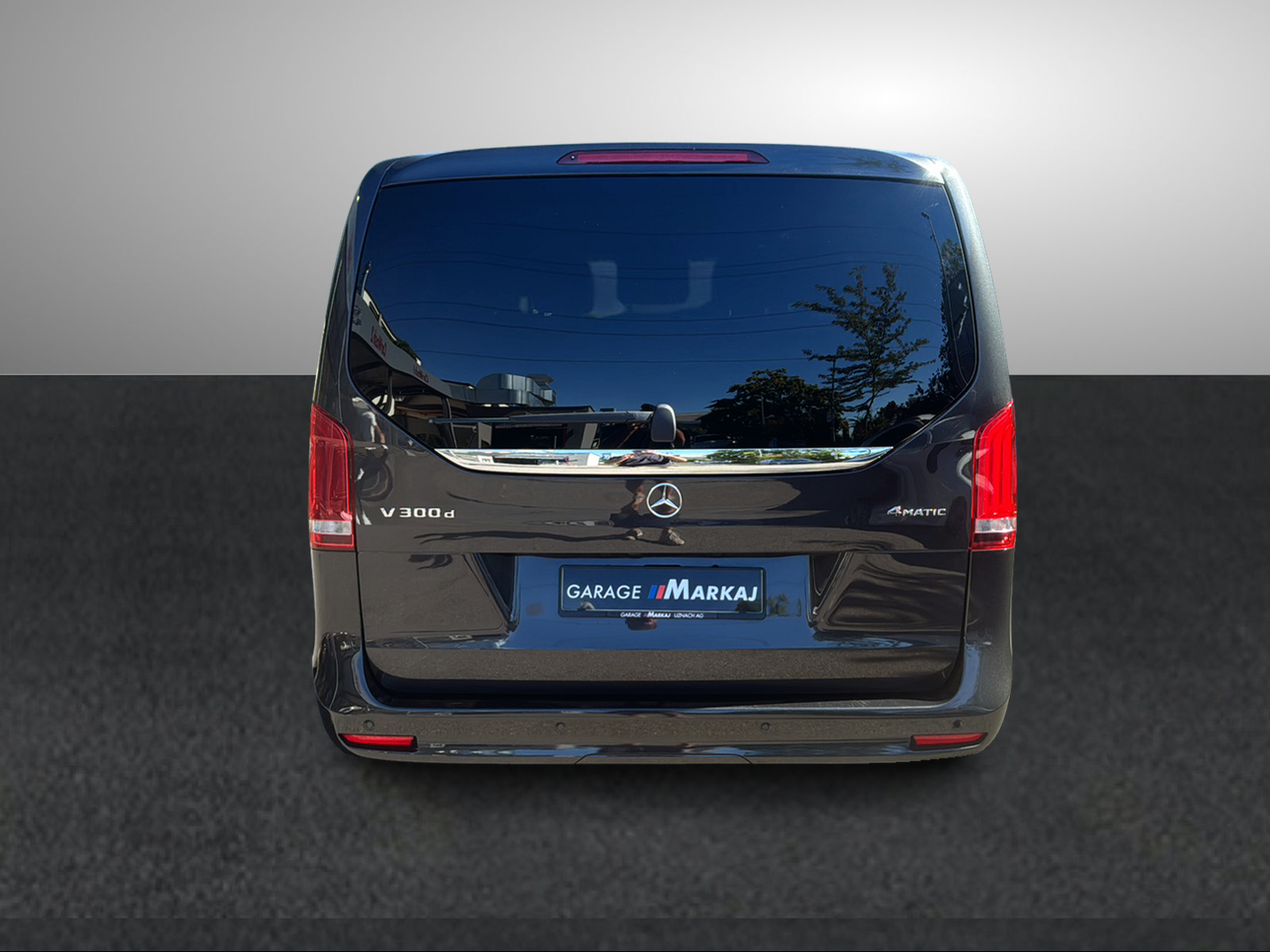 MERCEDES-BENZ V 300 d lang Avantgarde 4Matic 9G-Tronic-image-18