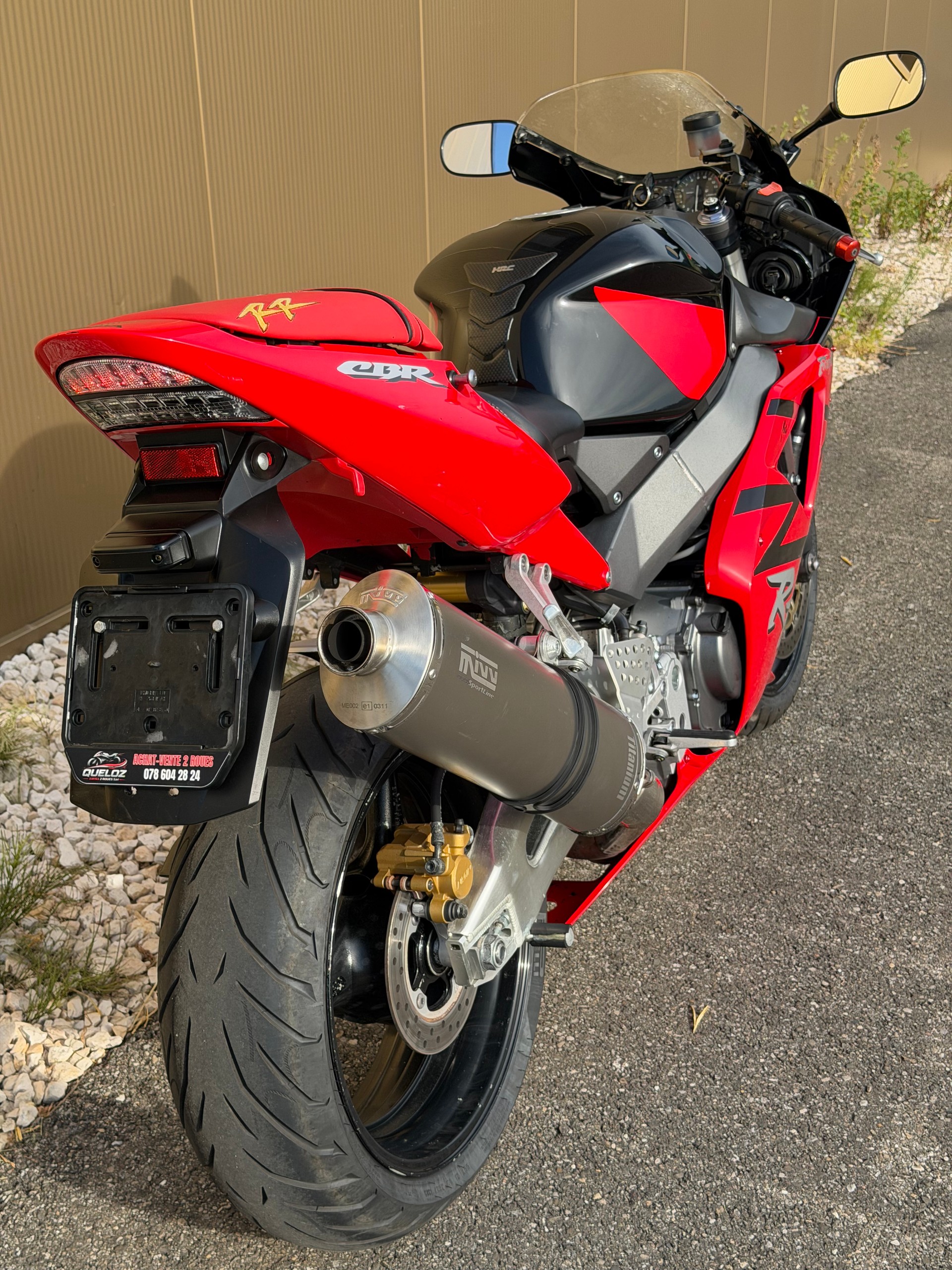 HONDA CBR 900 RR Fireblade FI-image-5