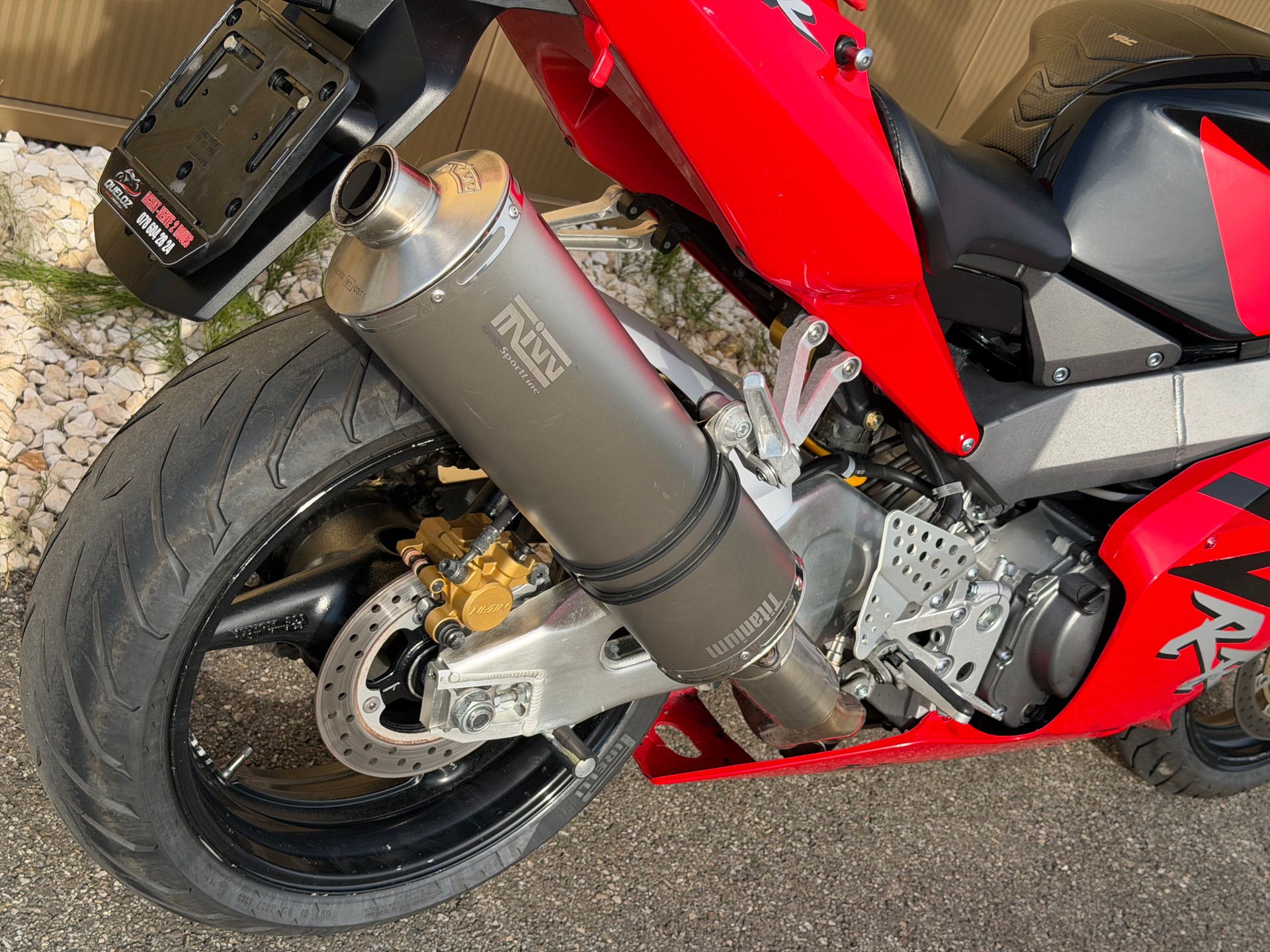 HONDA CBR 900 RR Fireblade FI-image-6