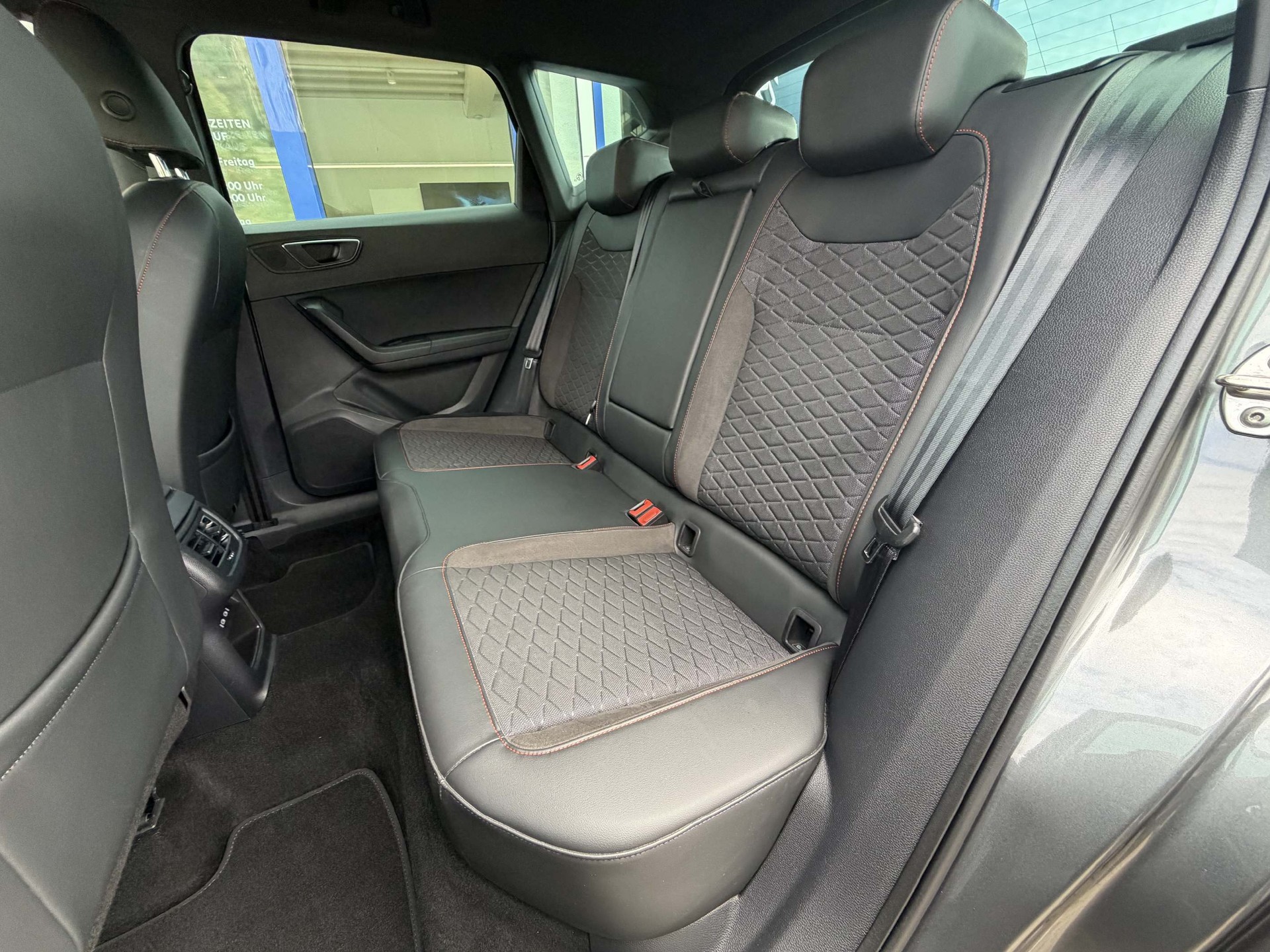 SEAT Ateca 1.5 TSI FR DSG *Anhängekupplung*-image-8