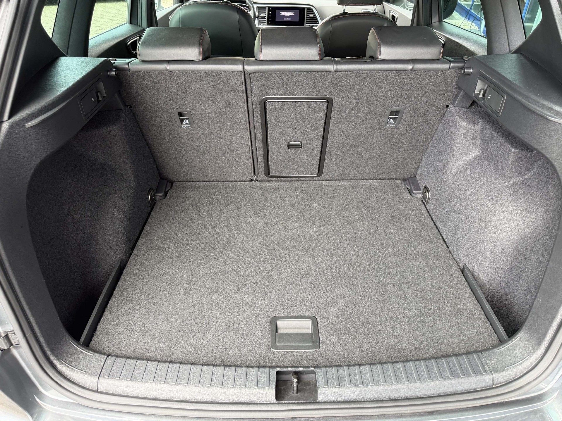 SEAT Ateca 1.5 TSI FR DSG *Anhängekupplung*-image-7