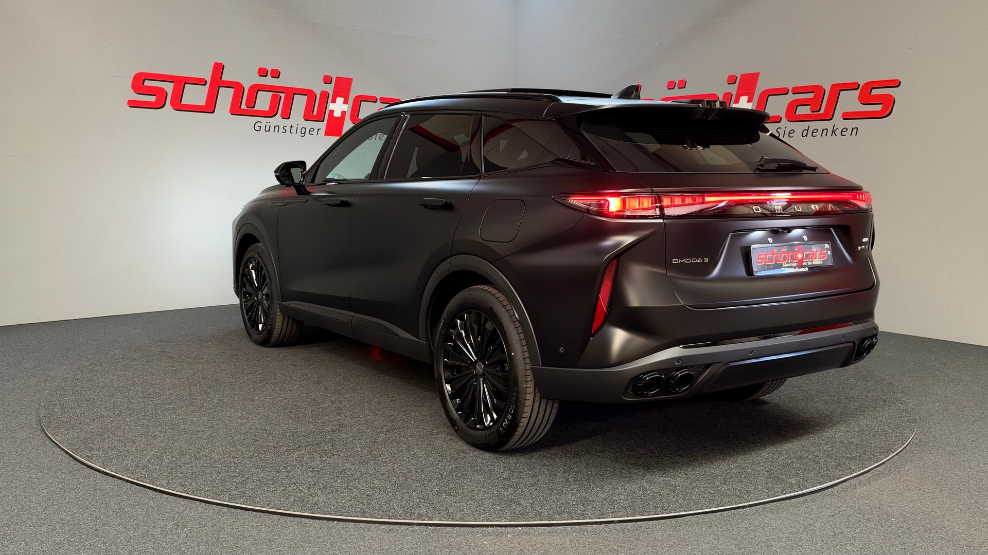 OMODA 9 Black Edition 1.5 T-GDI AWD 537PS-showroom-element-3
