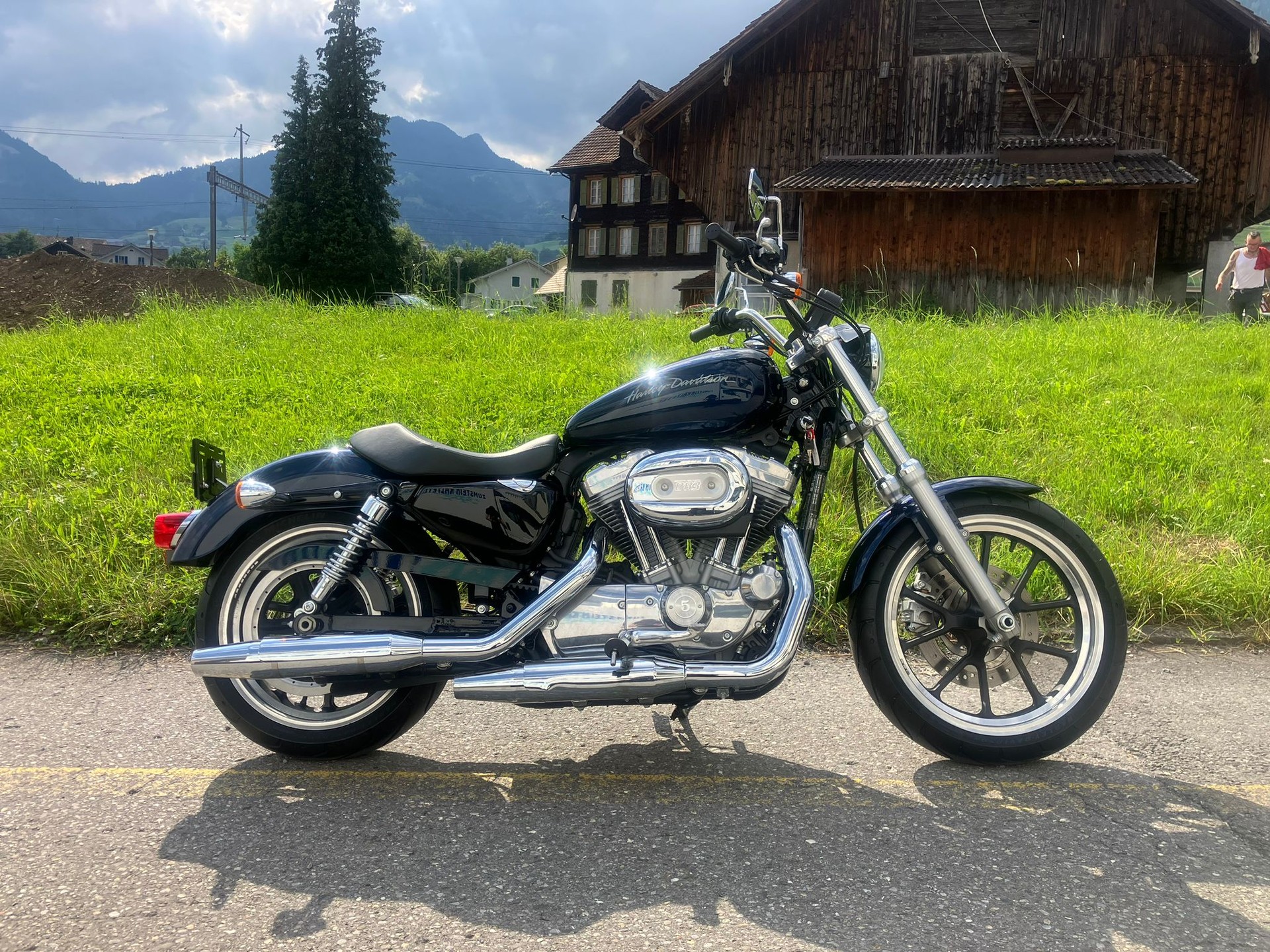 HARLEY-DAVIDSON XL 883 L Sportster Super Low-image-1