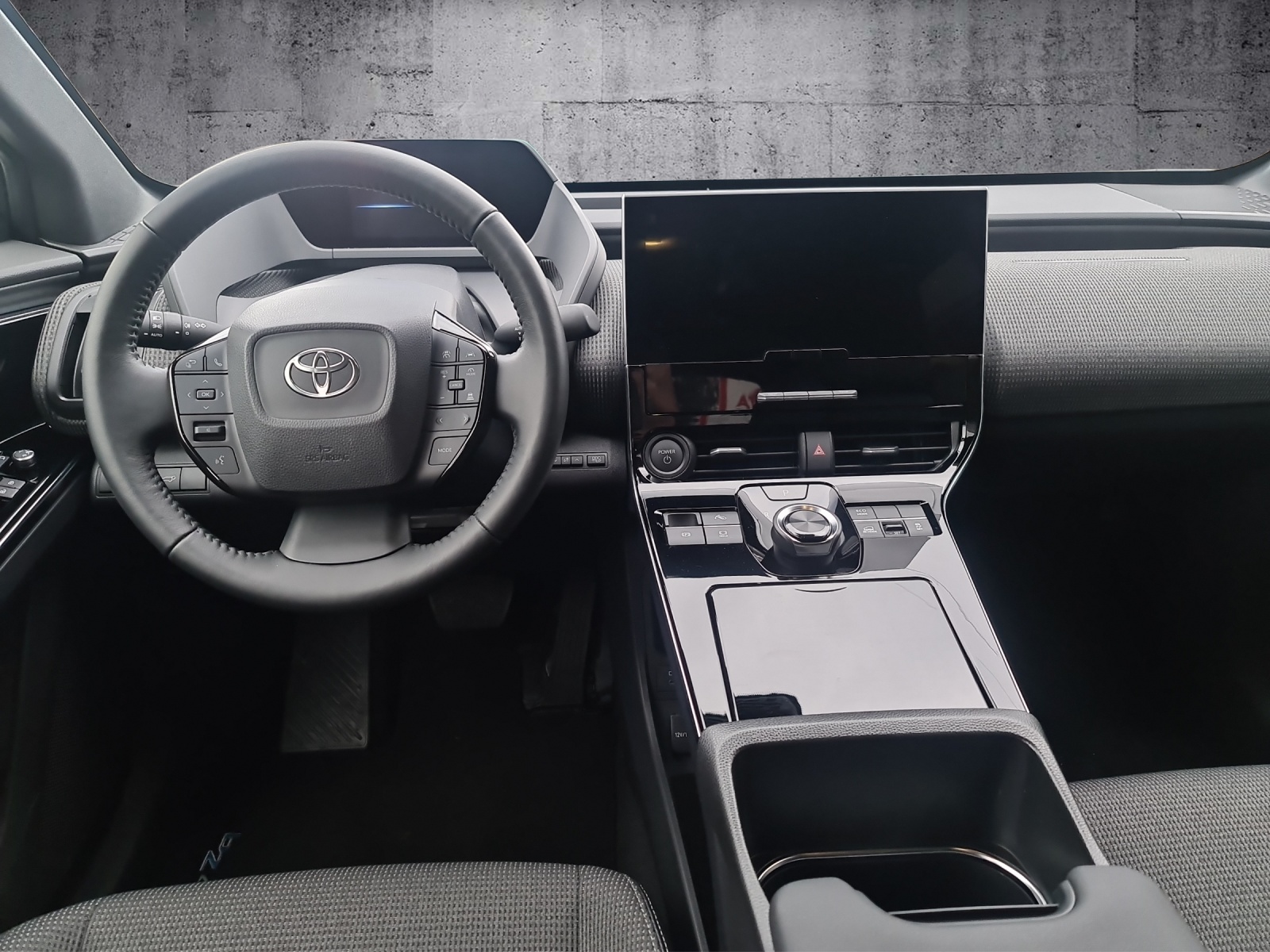 TOYOTA bZ4X Style 71,4 kWh 4WD-image-3