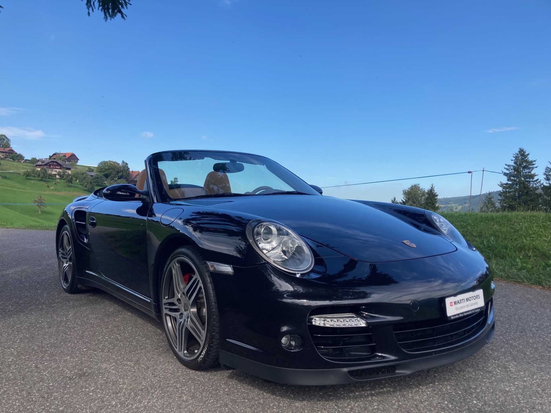 PORSCHE 911 Cabrio Turbo-image-1