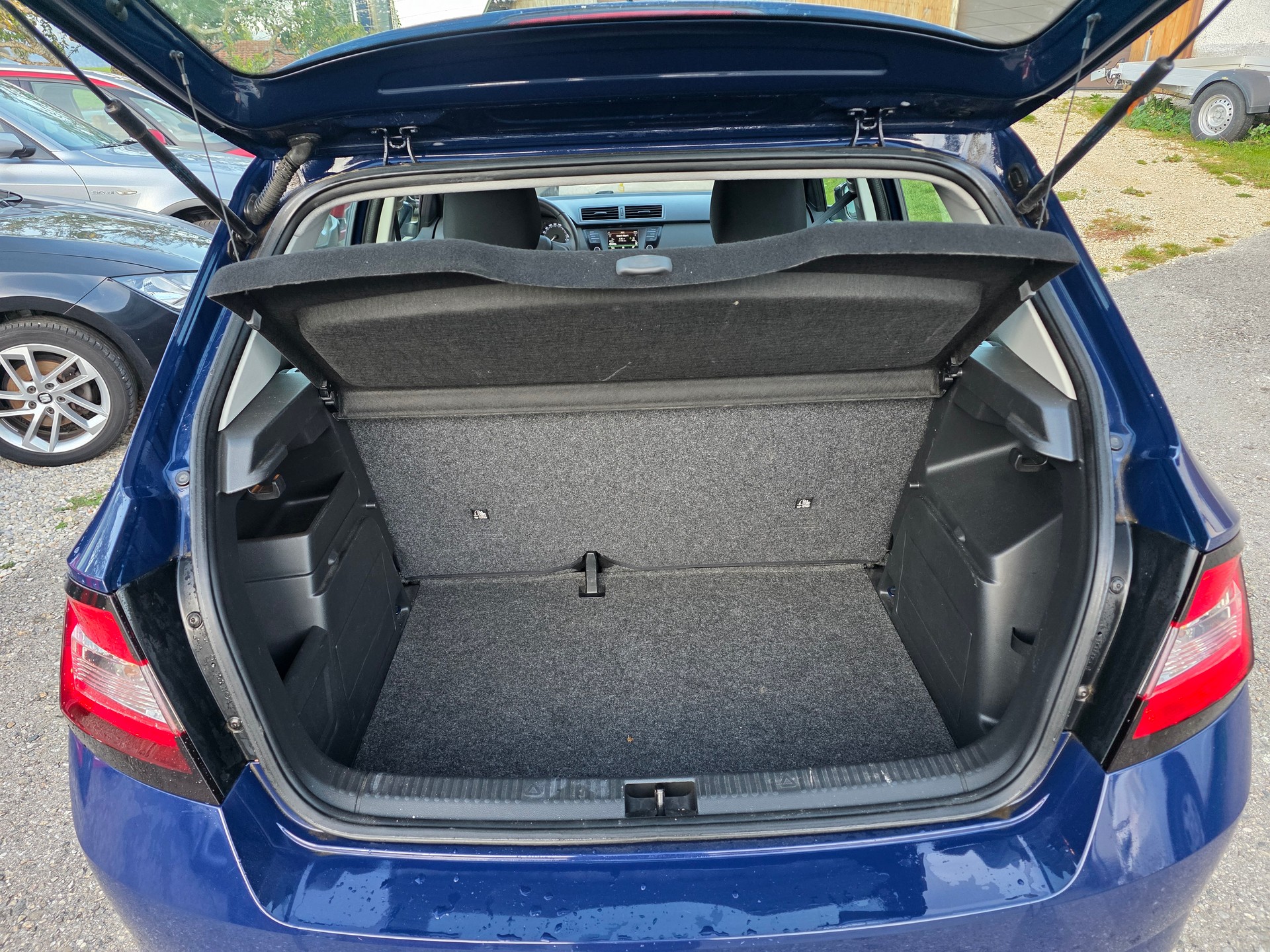 SKODA Fabia 1.2 TSI Ambition-image-8