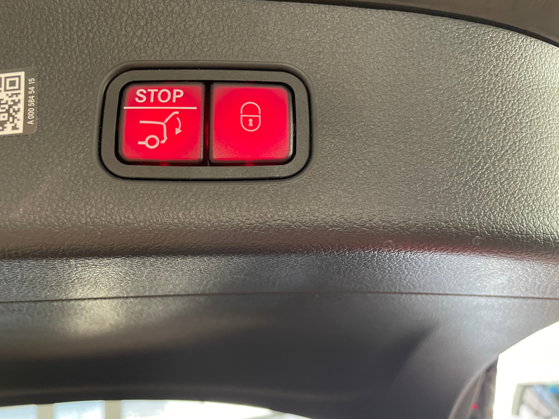 MERCEDES-BENZ GLC 300 de 4Matic EQ Star 9G-Tronic-image-8