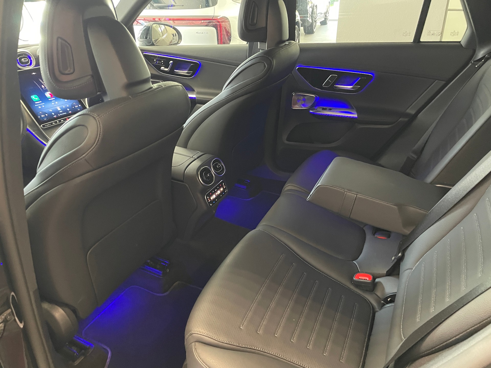 MERCEDES-BENZ GLC 300 de 4Matic EQ Star 9G-Tronic-image-12
