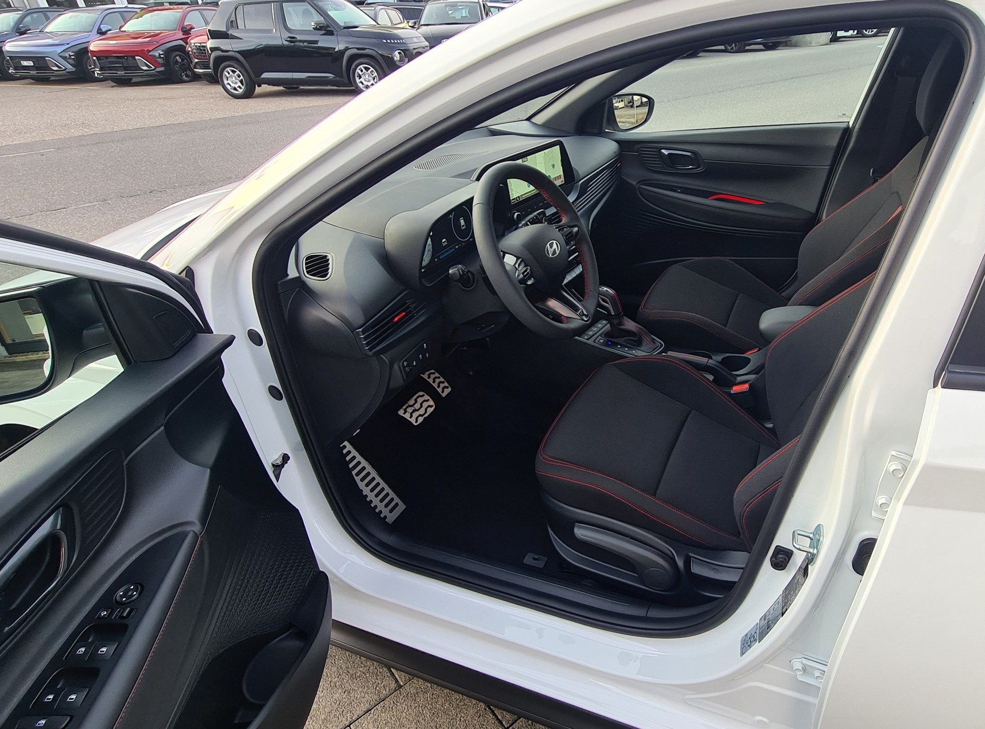 HYUNDAI i20 1.0 T-GDi N-Line DCT-image-9