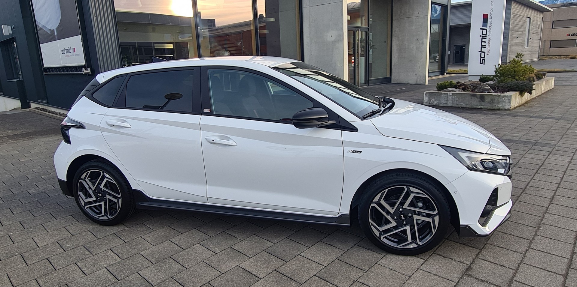 HYUNDAI i20 1.0 T-GDi N-Line DCT-showroom-element-2