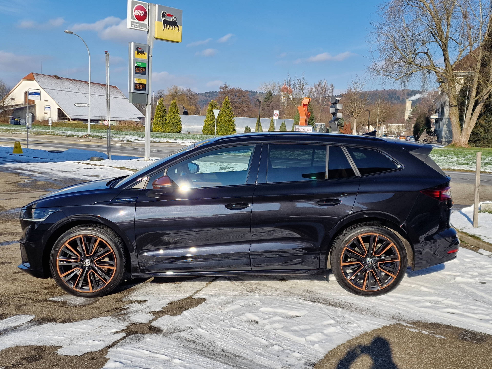 SKODA Enyaq iV 80x Founders Edition-showroom-element-1