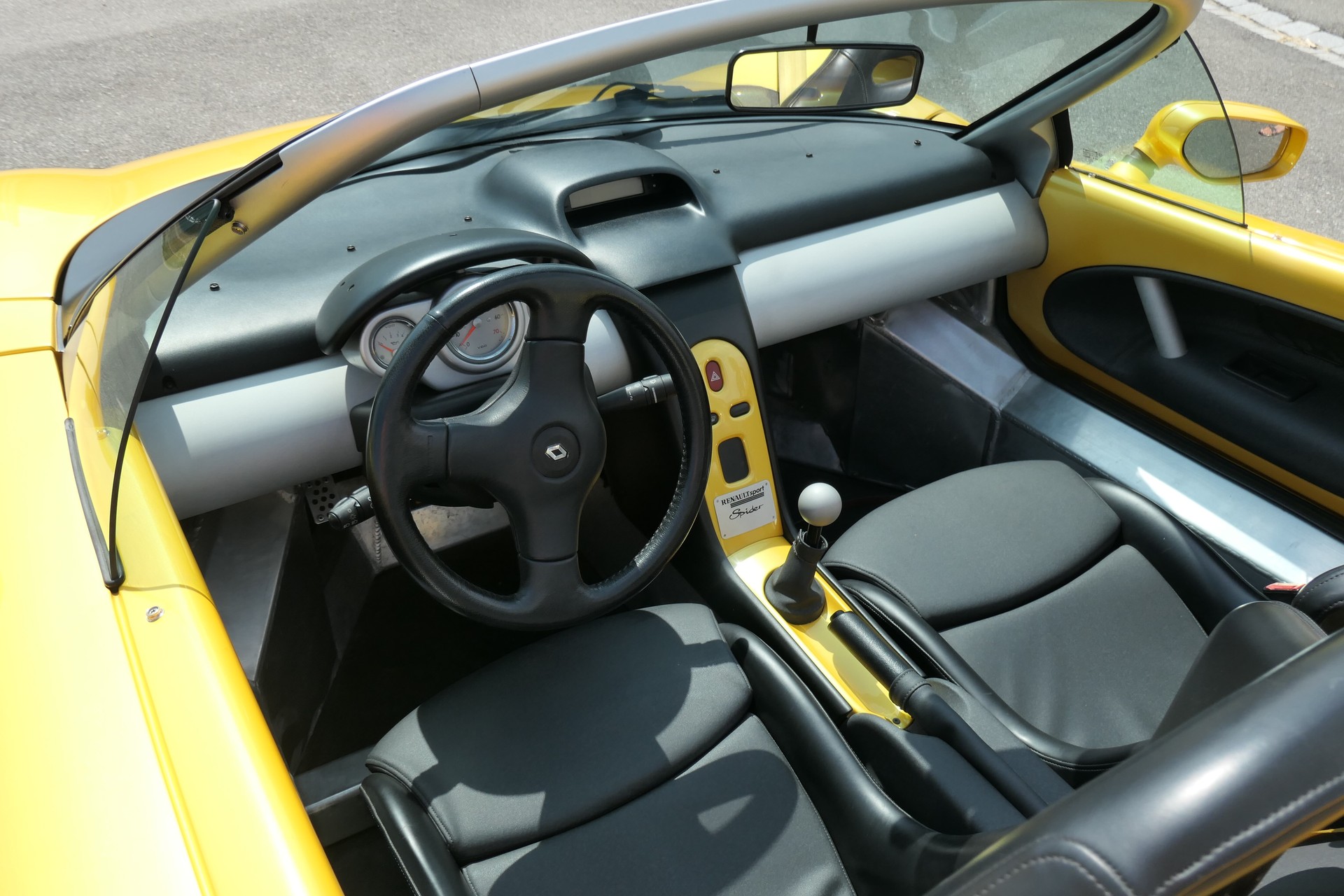 RENAULT Spider 2.0 16V pare-brise-image-6