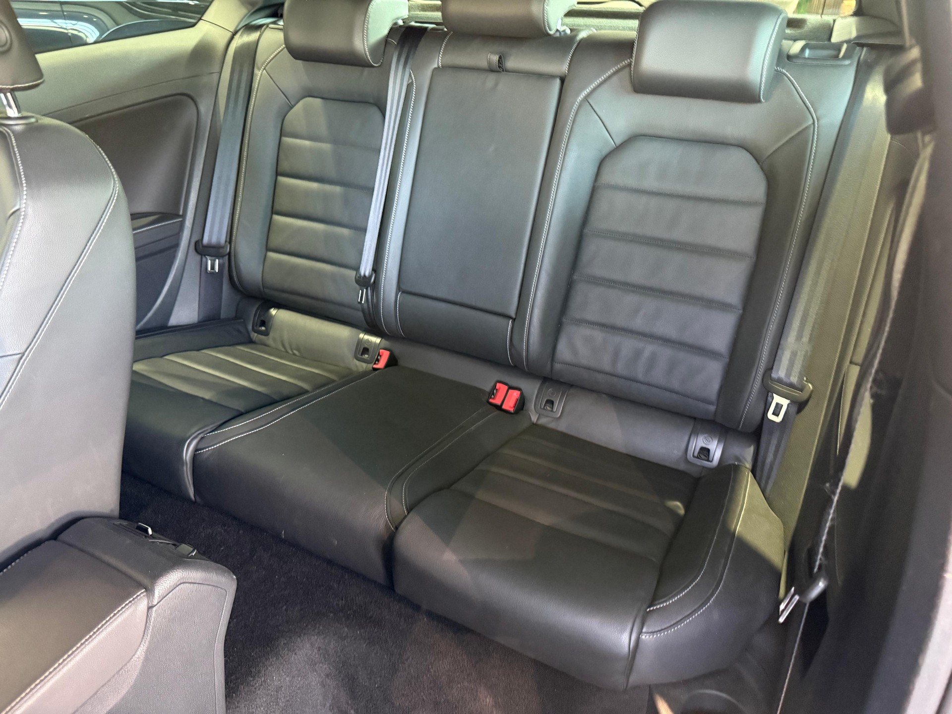 VW Golf 2.0 TSI R 4Motion DSG-image-11