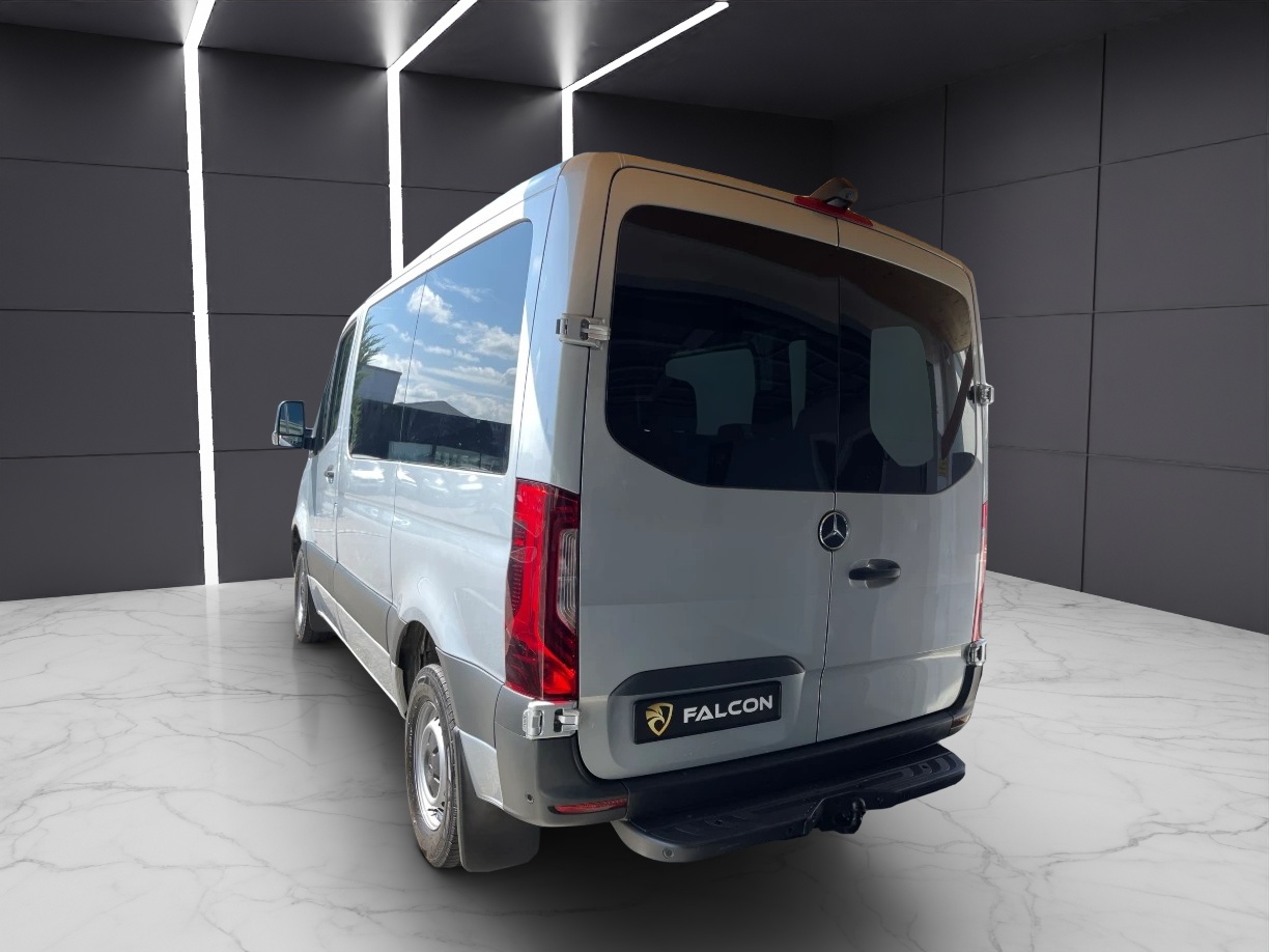 MERCEDES-BENZ Sprinter 316 CDI Standard 7G-Tronic-image-4