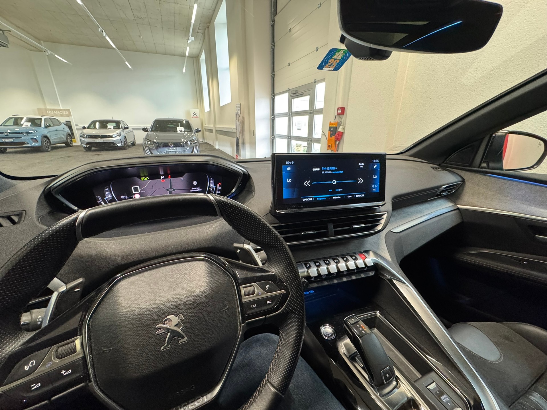 PEUGEOT 3008 1.5 BlueHDi GT EAT8-image-7