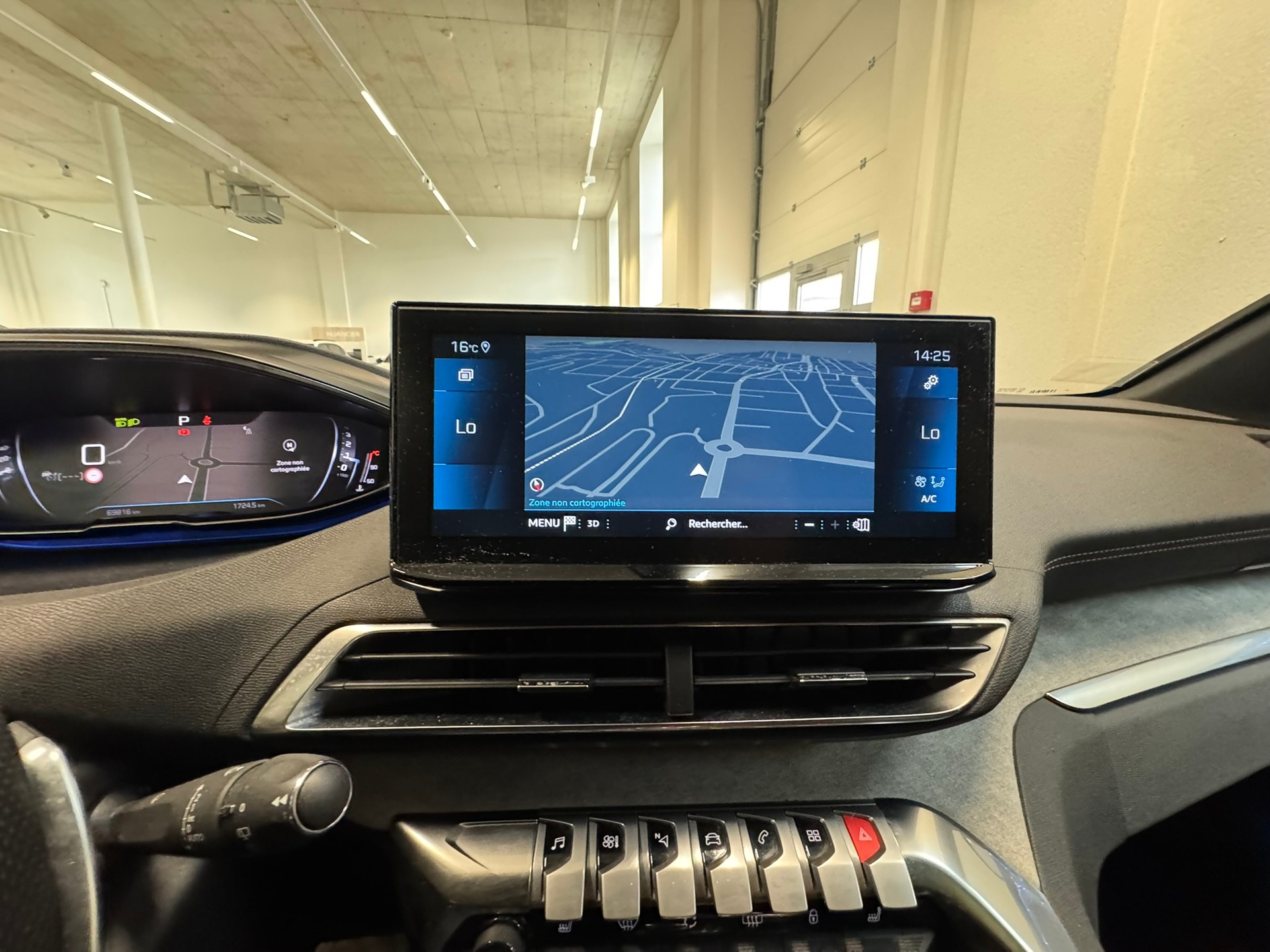 PEUGEOT 3008 1.5 BlueHDi GT EAT8-image-8
