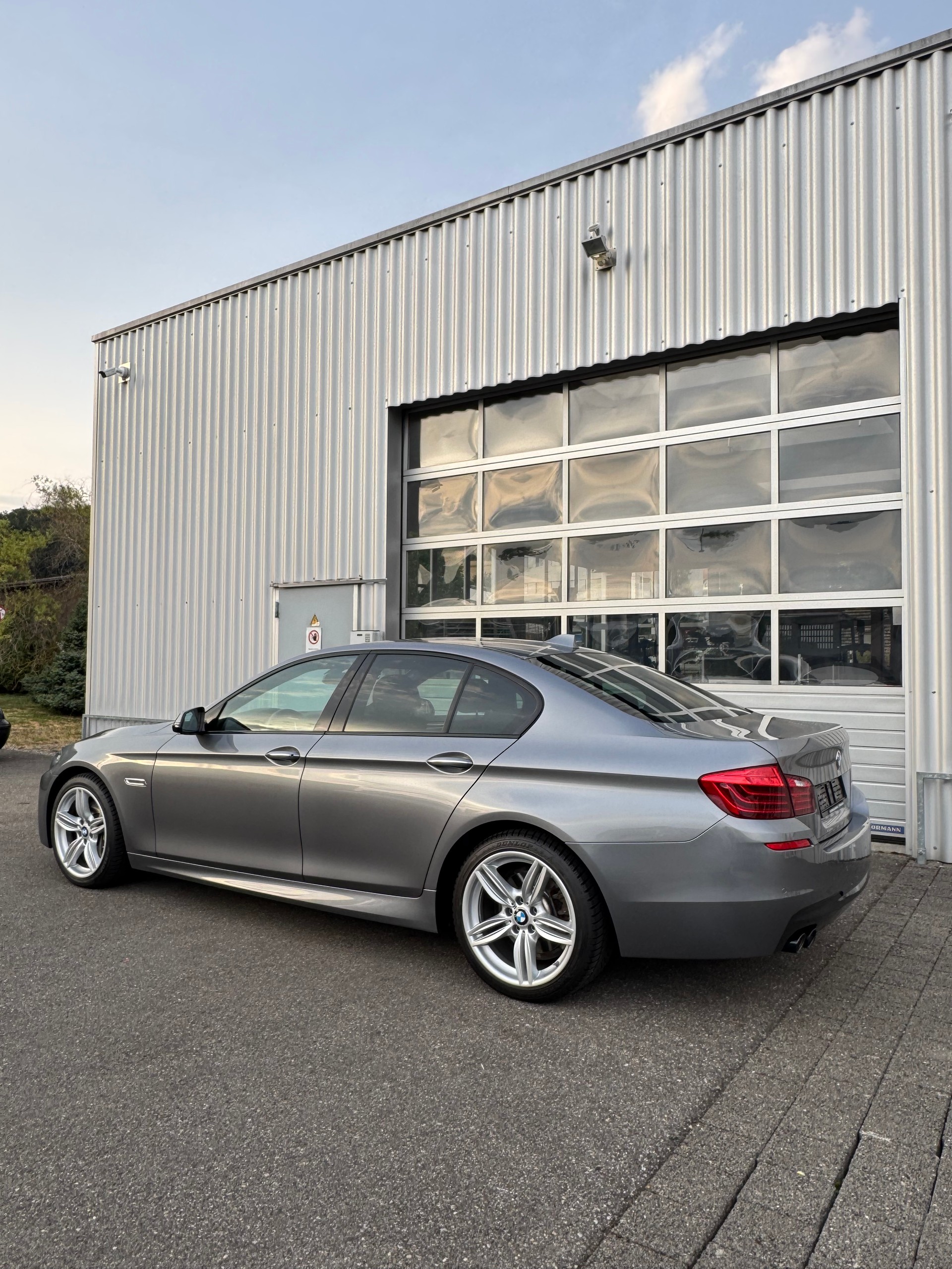 BMW 525d xDrive Steptronic-image-5