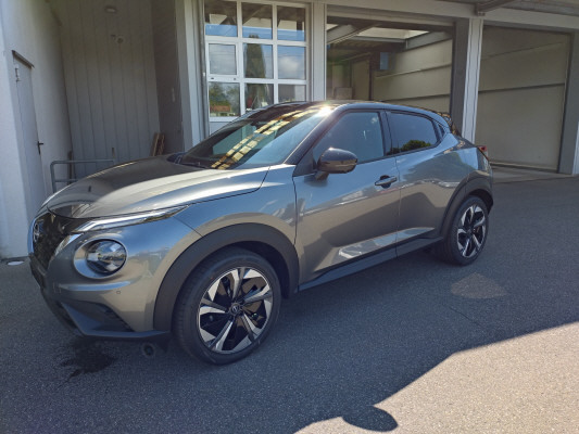 NISSAN Juke 1.6 Hybrid Tekna-showroom-element-1