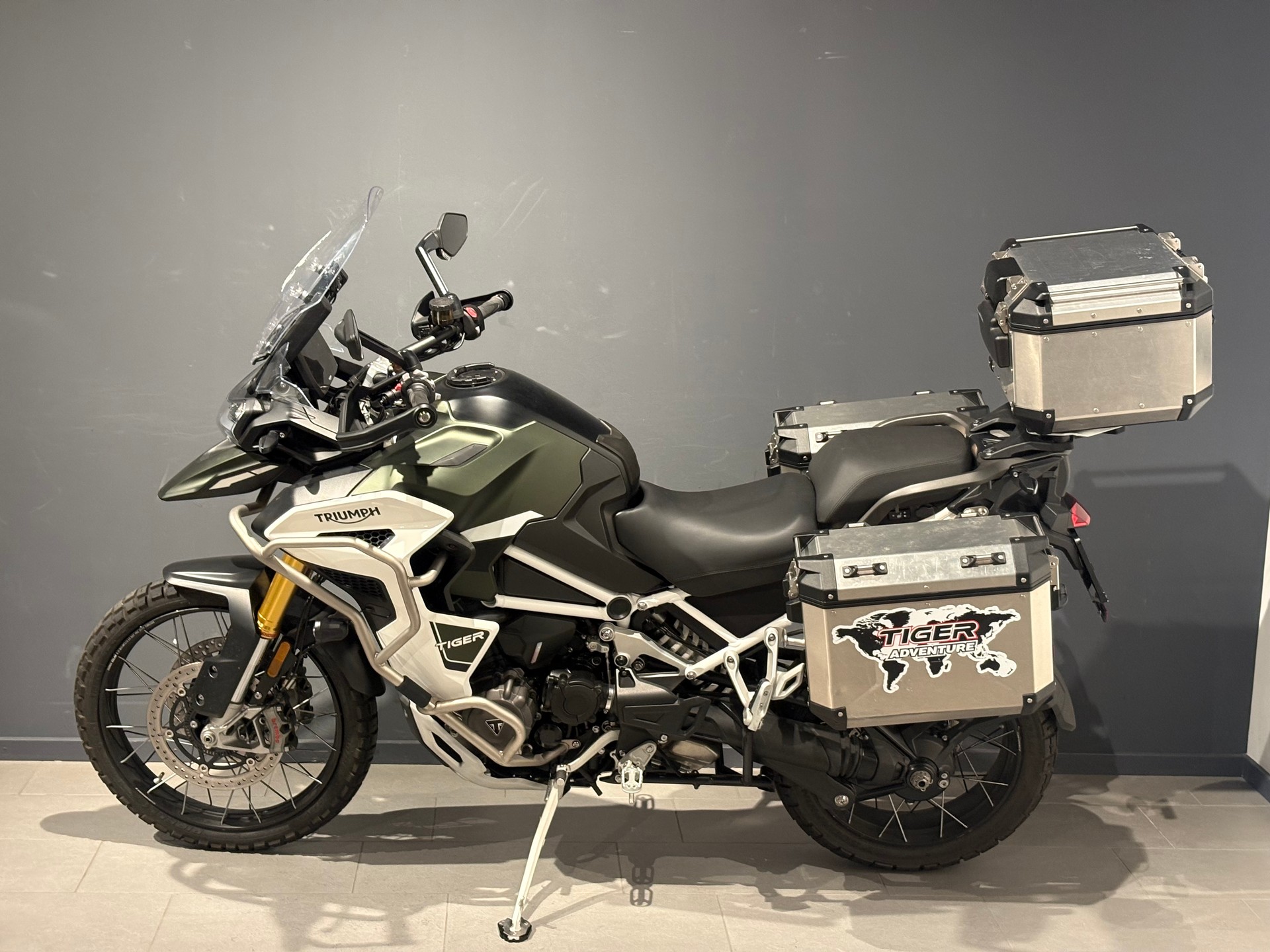 TRIUMPH Tiger 1200 Rally Explorer-image-3