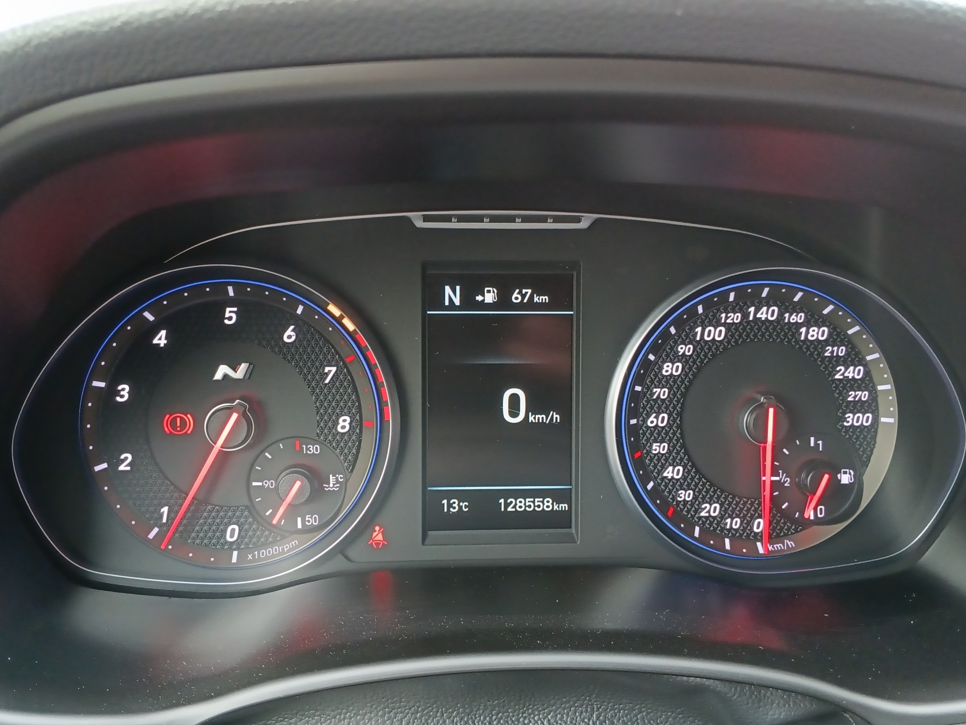 HYUNDAI i30 N 2.0 T-GDi-image-10