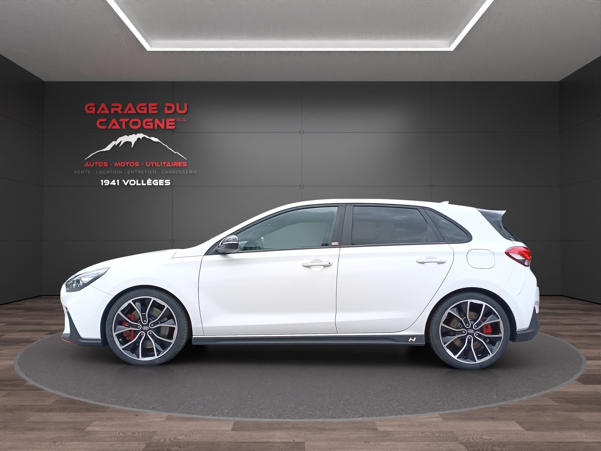 HYUNDAI i30 N 2.0 T-GDi-showroom-element-3