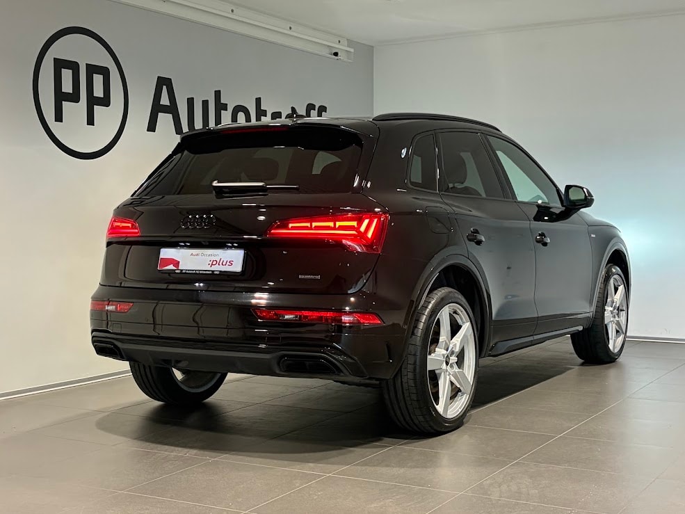 AUDI Q5 40 TDI S-line quattro S-tronic-image-14