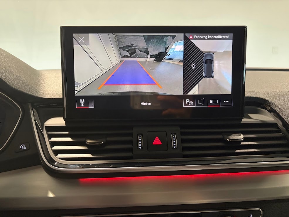 AUDI Q5 40 TDI S-line quattro S-tronic-image-9