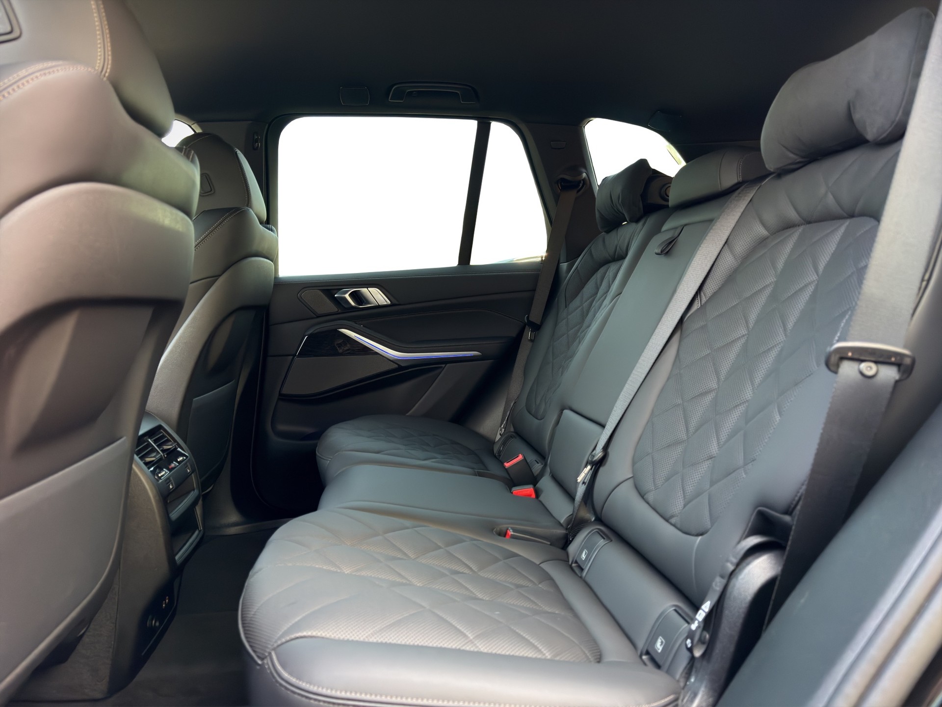 BMW X5 xDrive 48V 30d M Sport Steptronic-image-13